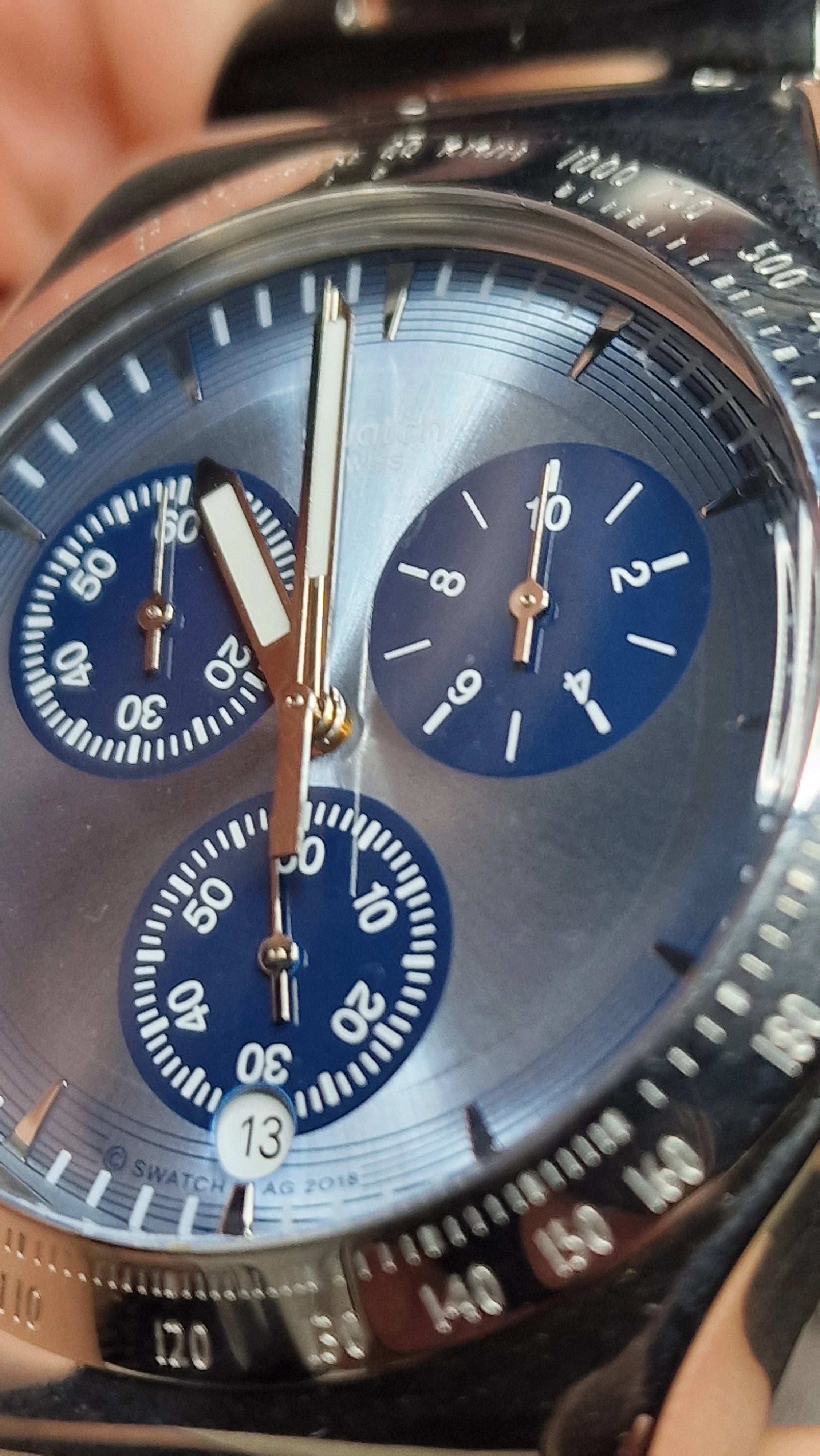 Swatch Irony Chrono SKY ICON (YVS459G) 2018 – Ice Blue Dial + Steel Bracelet⏱ - 12