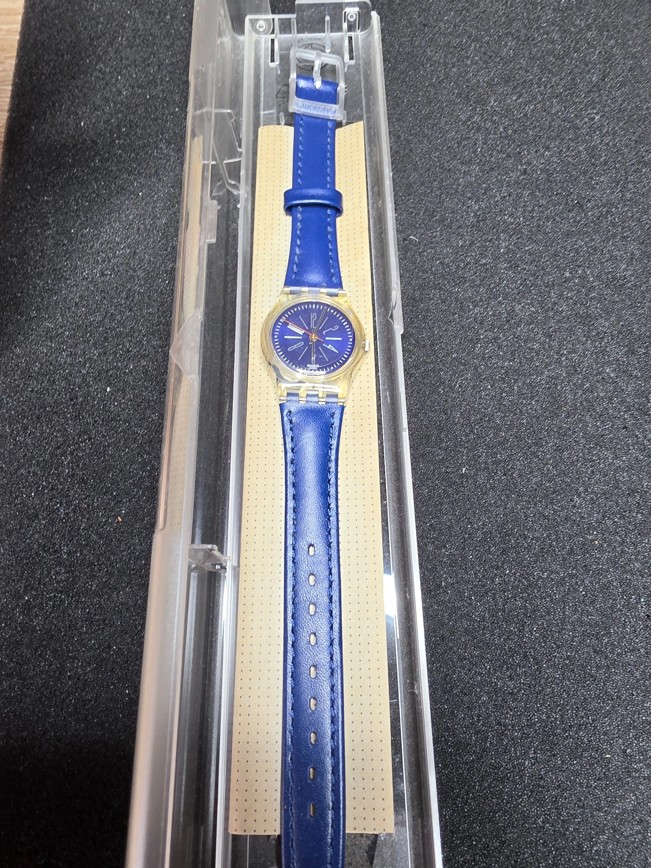 Swatch Lady AG2001 – NOS – Blue Dial – view 2