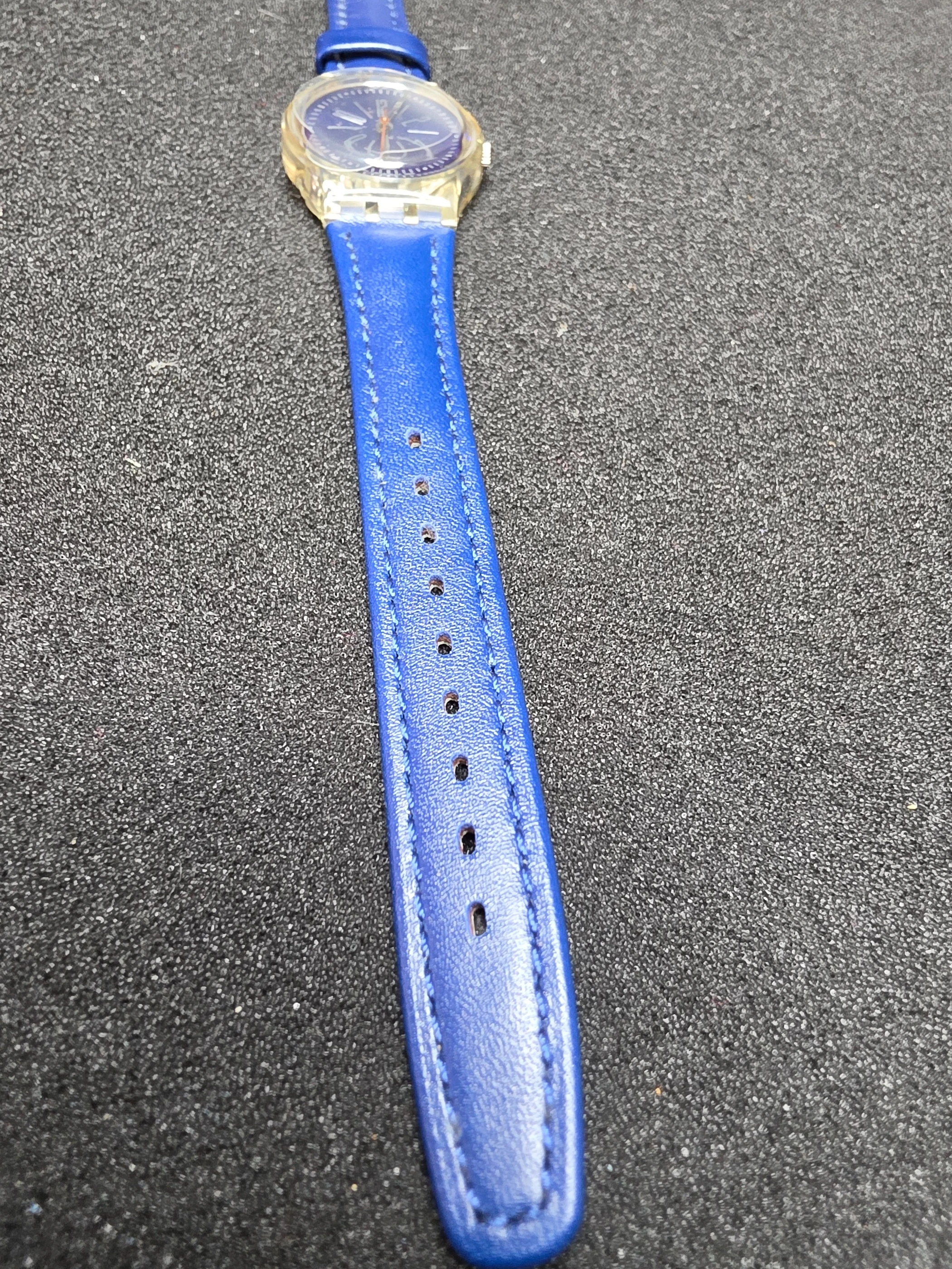 Swatch Lady AG2001 – NOS – Blue Dial – view 7