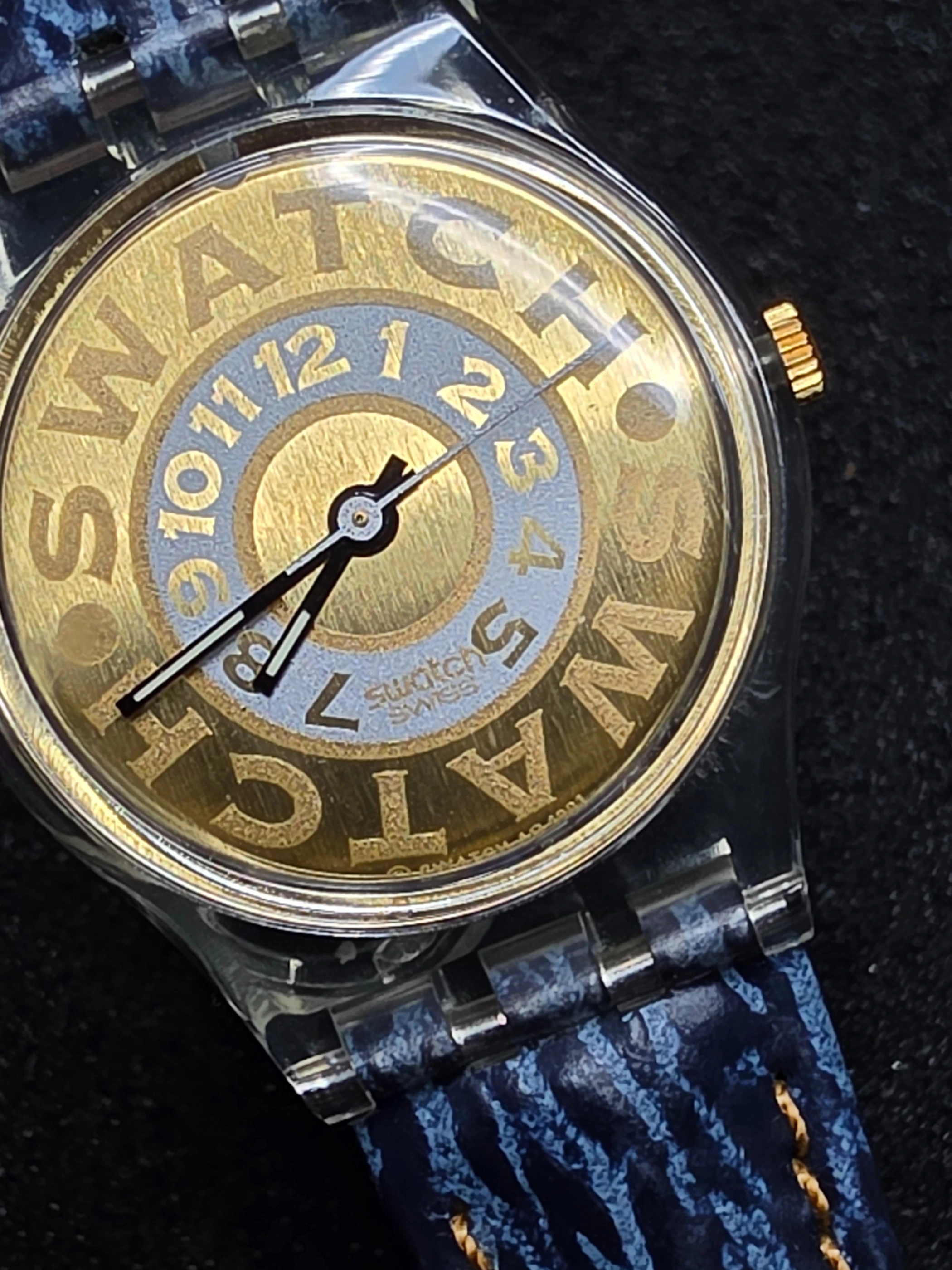 Swatch Lady Bleached LK139 – 1991 – NOS – Gold Dial – view 12