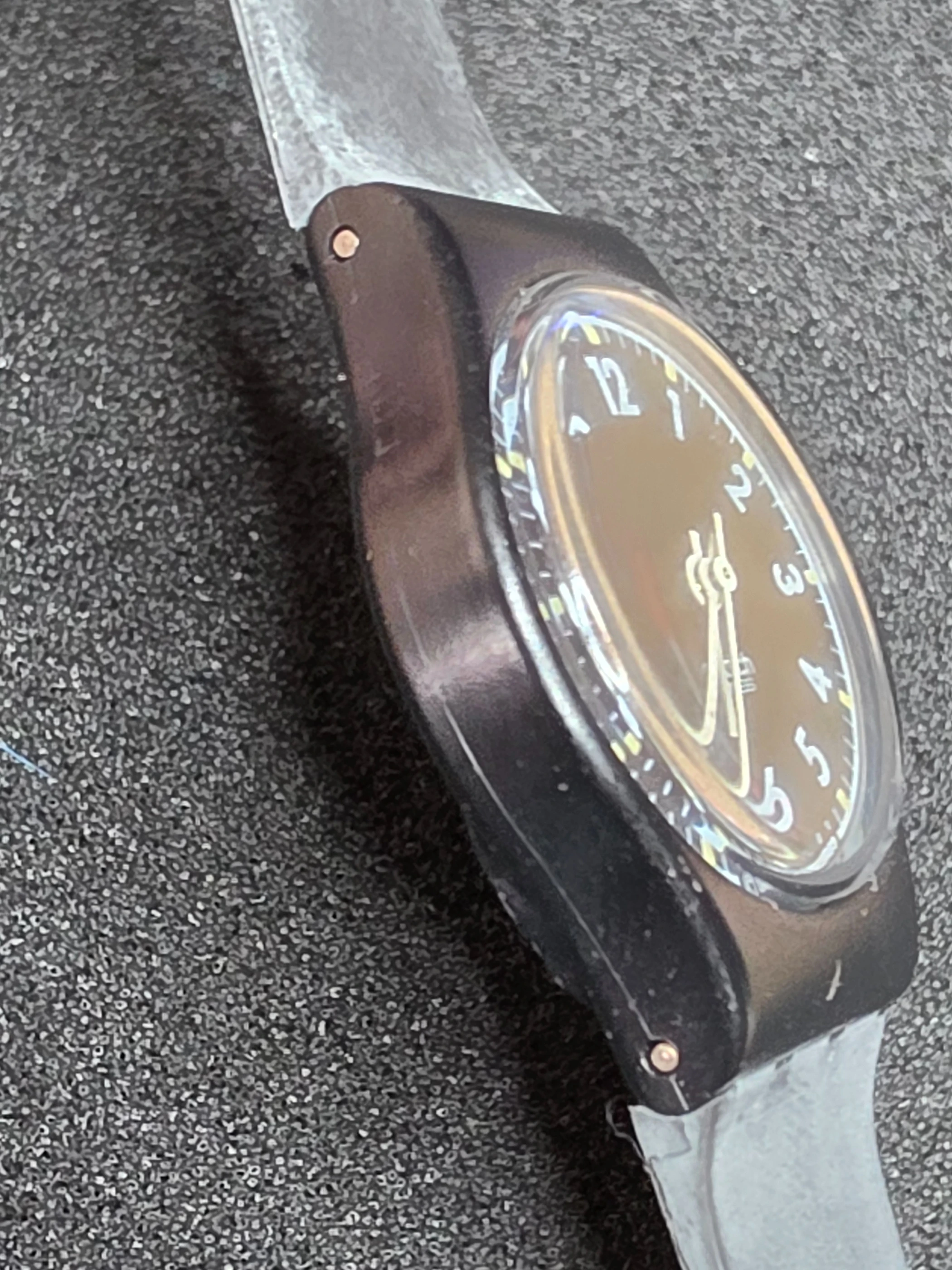 Swatch Lady Glame LB126 – 1990 – NOS – Black Dial – view 5