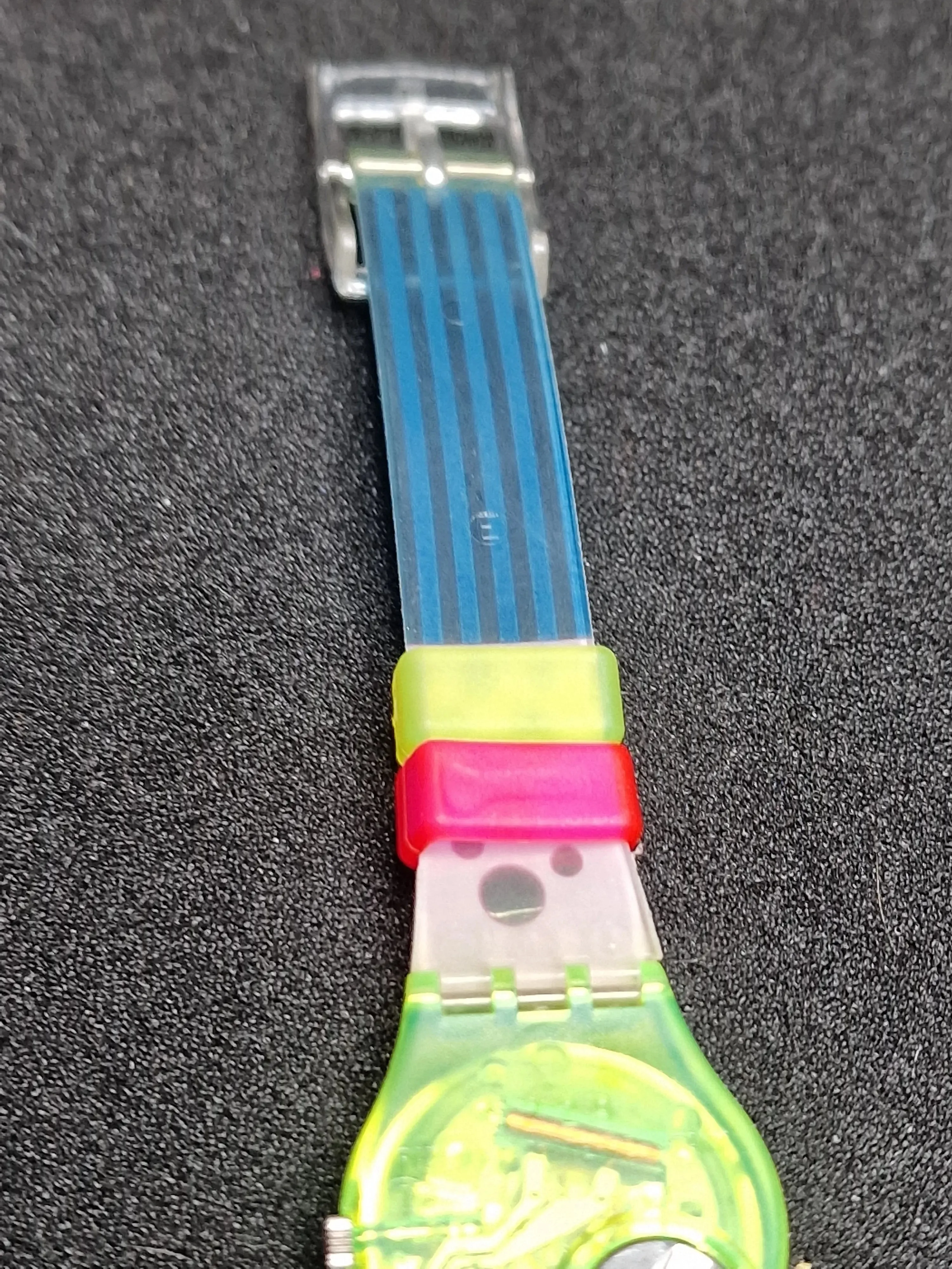 Swatch Lady LJ104 "Polar Ice" (1992) – Rare Vintage Glow Model 11