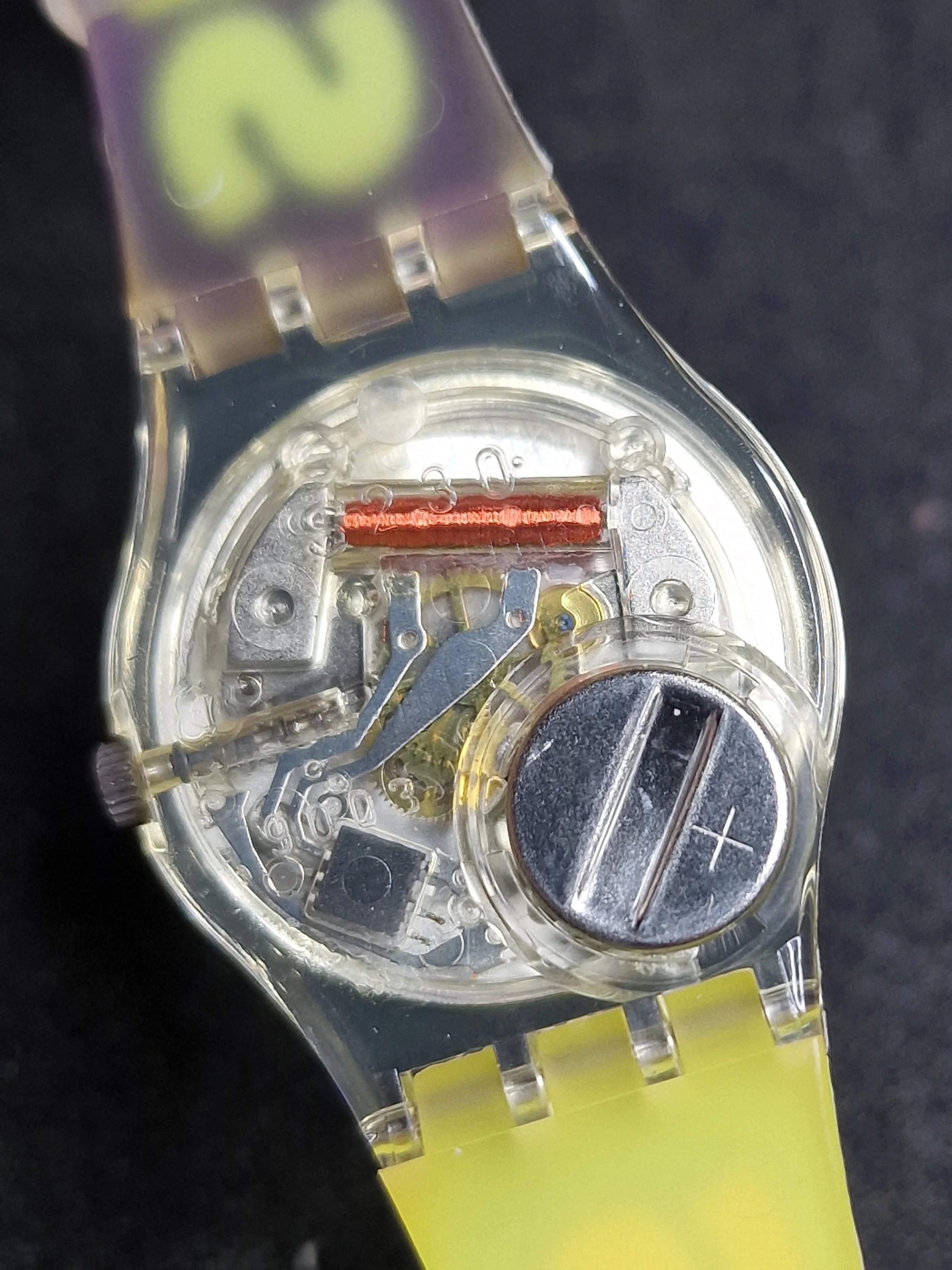 Swatch Lady LK138 "Snow Collage" (1992) – Vintage Pop Design 7