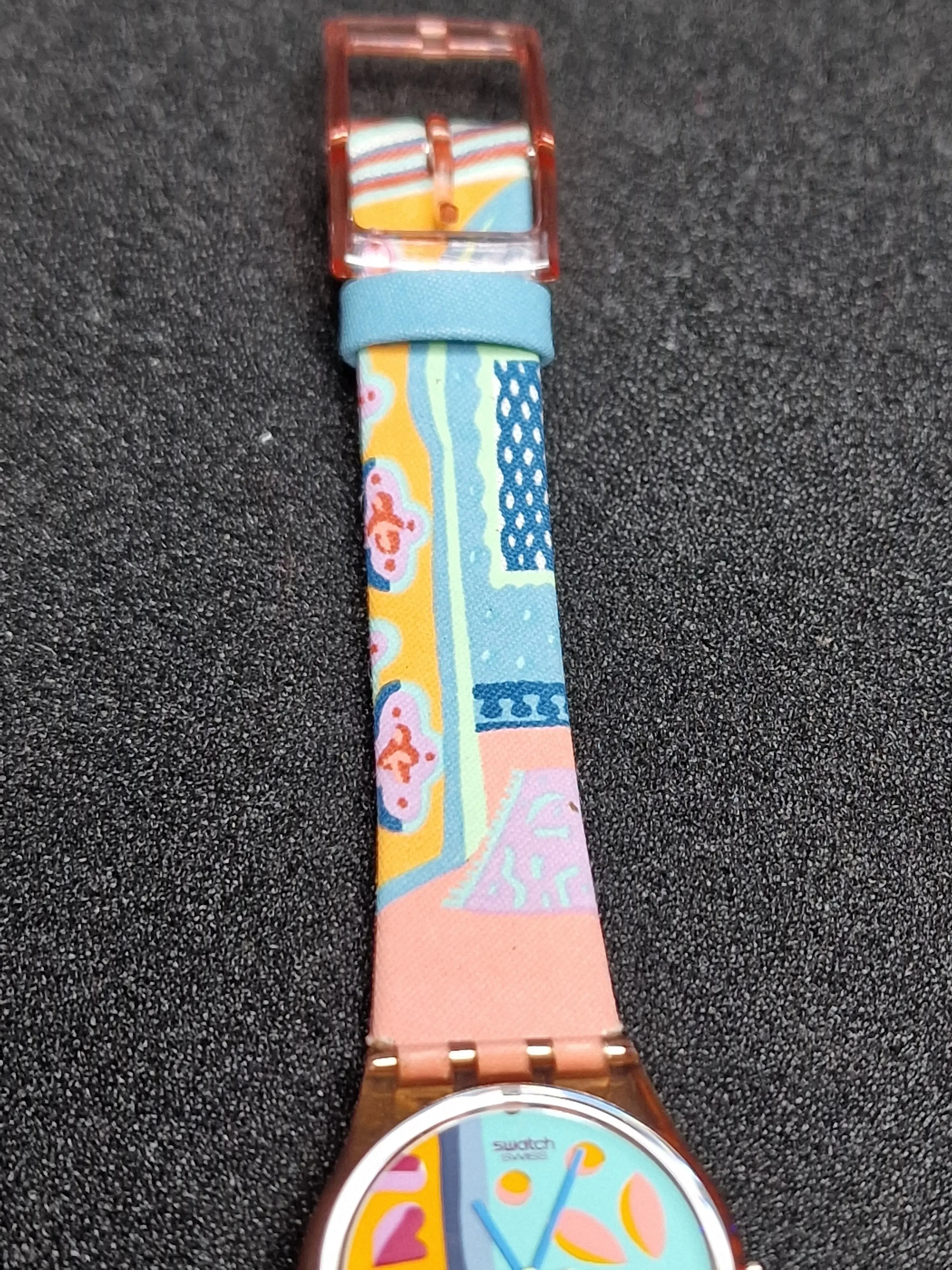 Swatch Lady LP111 "Essaouira" – 1992 Rare Vintage Glow Model 10