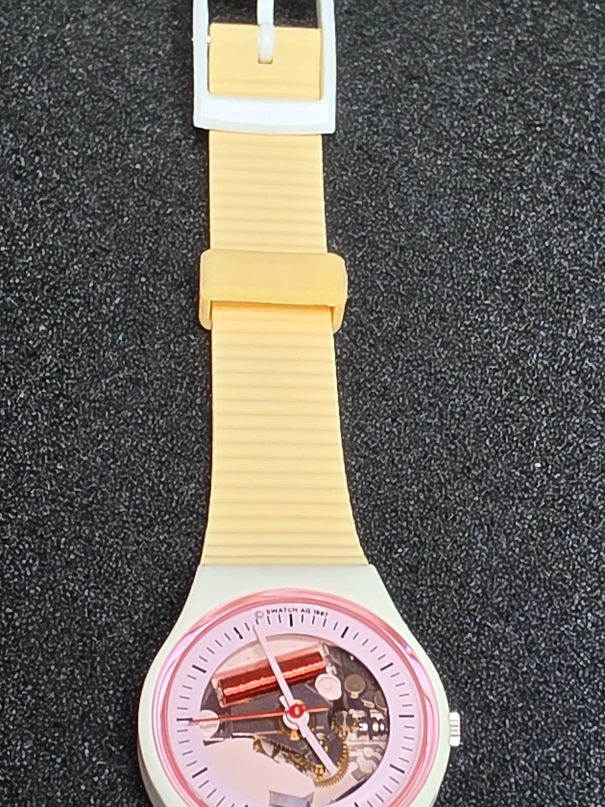Swatch Lady LW119 – 1988 – NOS – White Dial – view 9