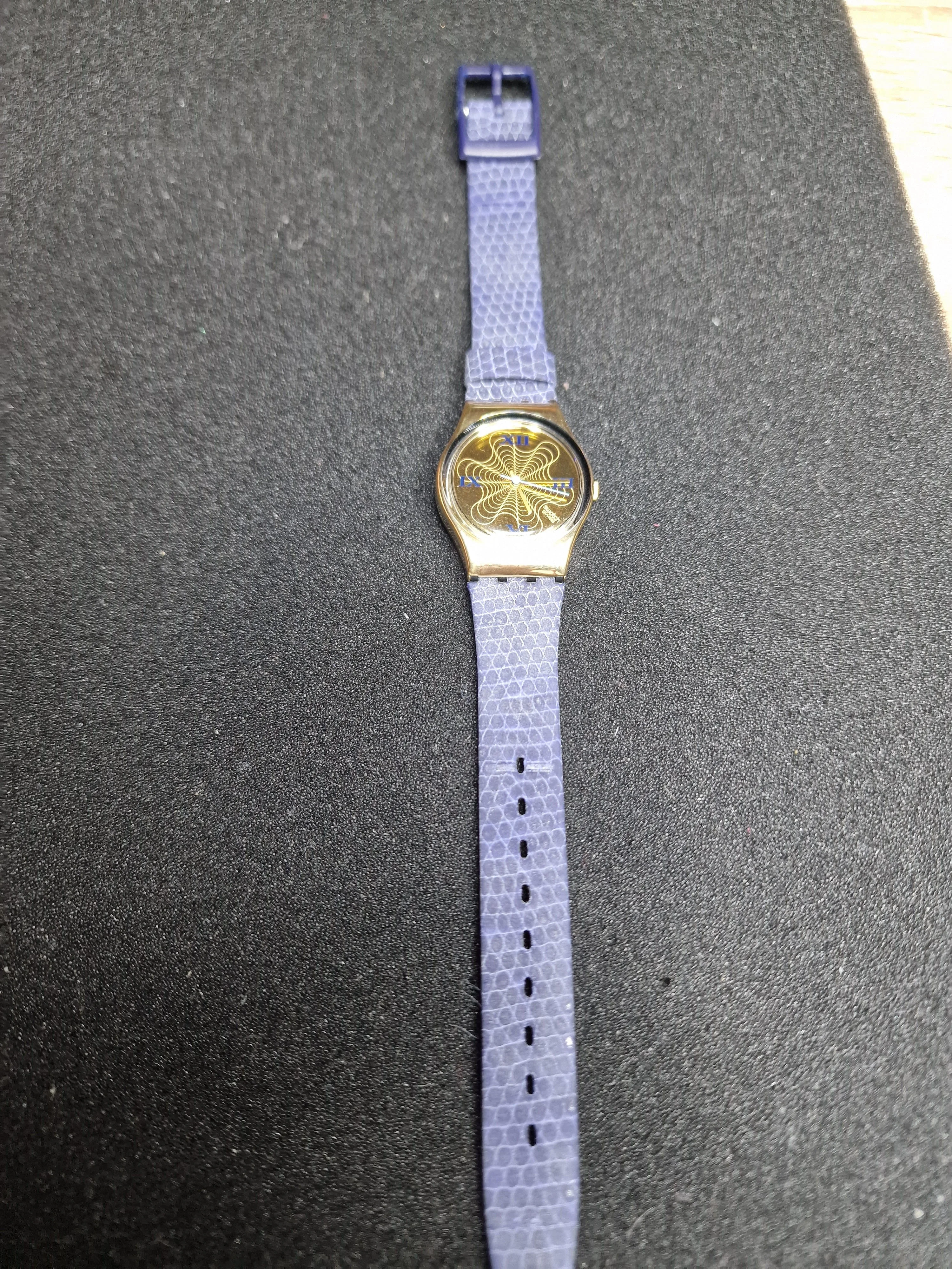 Swatch Lady LX108 "Boutique" (1991) – Elegant Vintage Lady Swatch 9