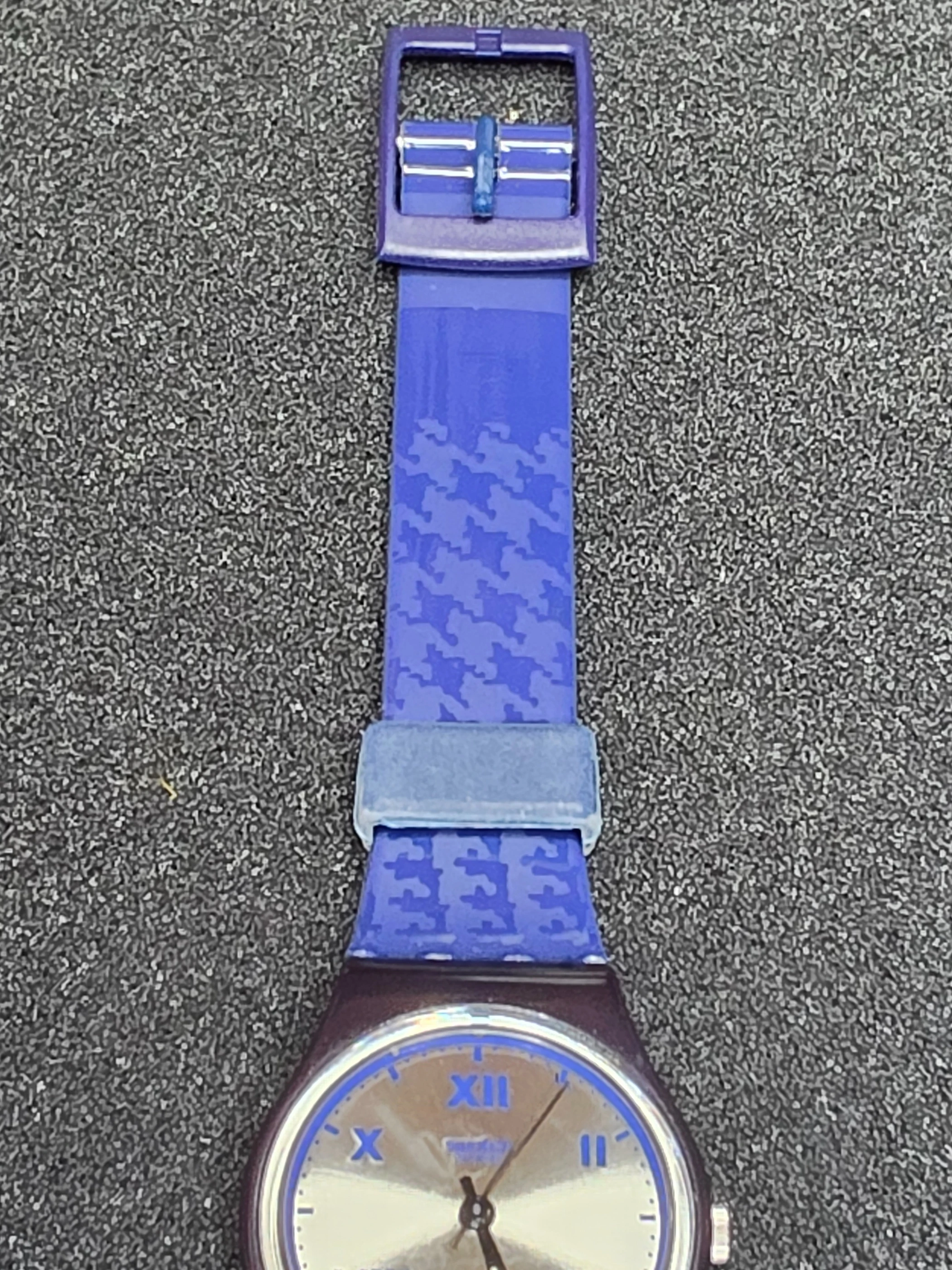 Swatch Lady Mason LN114 – 1991 – NOS – Gold Dial – view 9