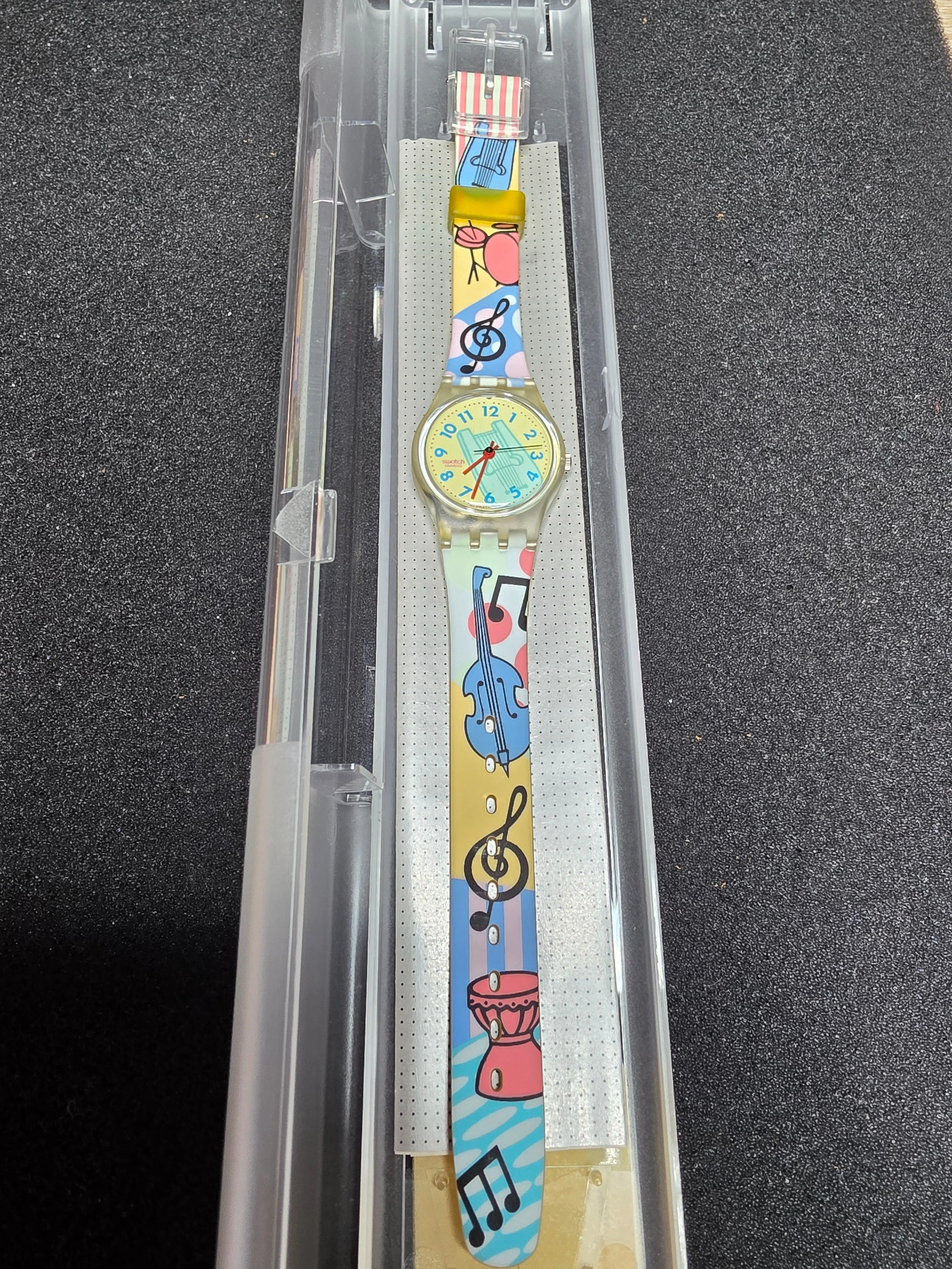 Swatch Lady Picolo LK132 – 1992 – Unworn – Multicolor Dial – view 2
