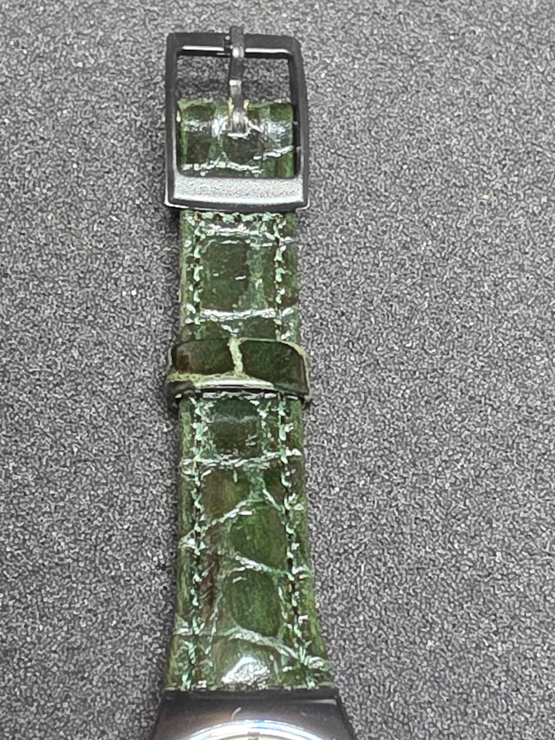 Swatch Lady Raissa LB13Q – 1992 – NOS – Unique Green Strap – view 9