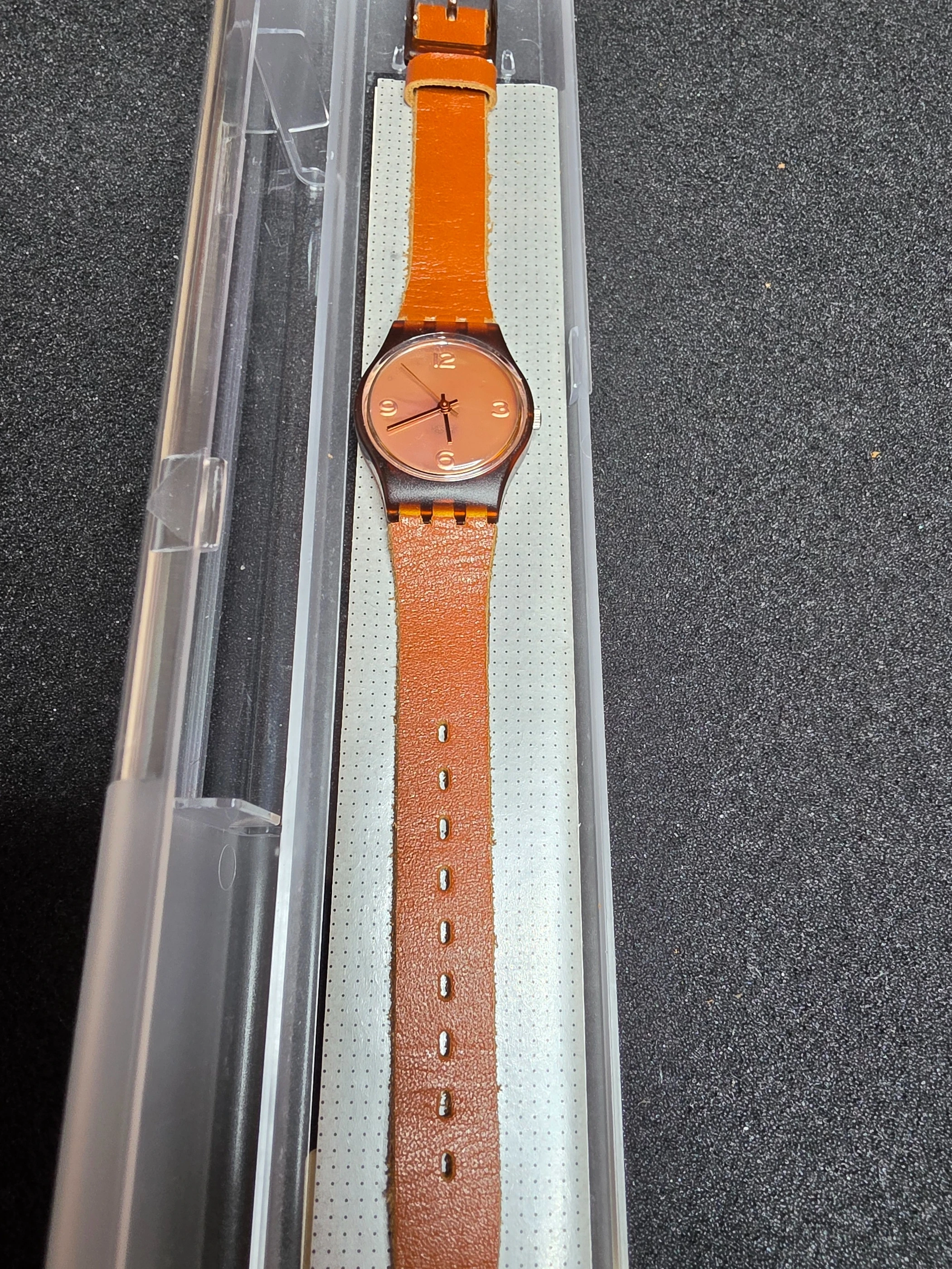 Swatch Lady True West LF104 – 1990 – NOS – Brown Dial – view 2