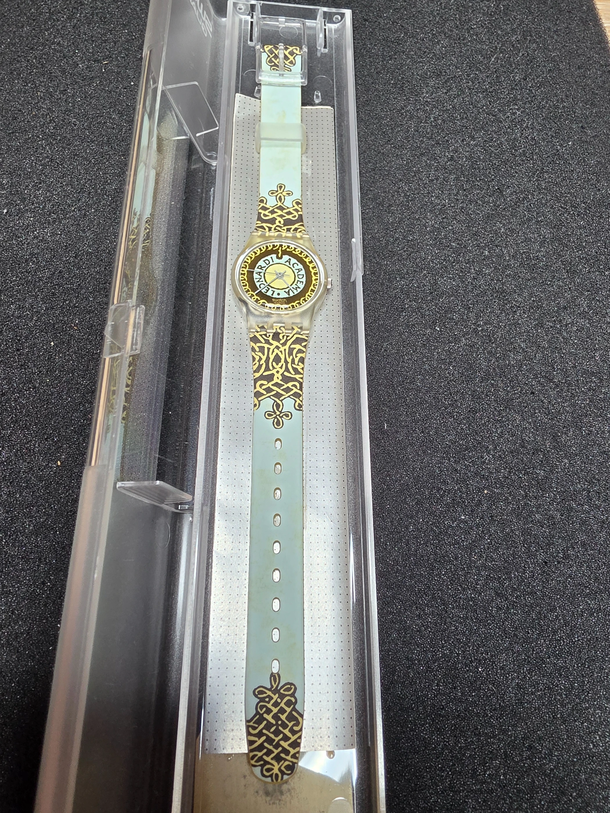 Swatch Lady Vinci's Twist LK124 – 1991 – Unworn – Artistic Dial – view 2