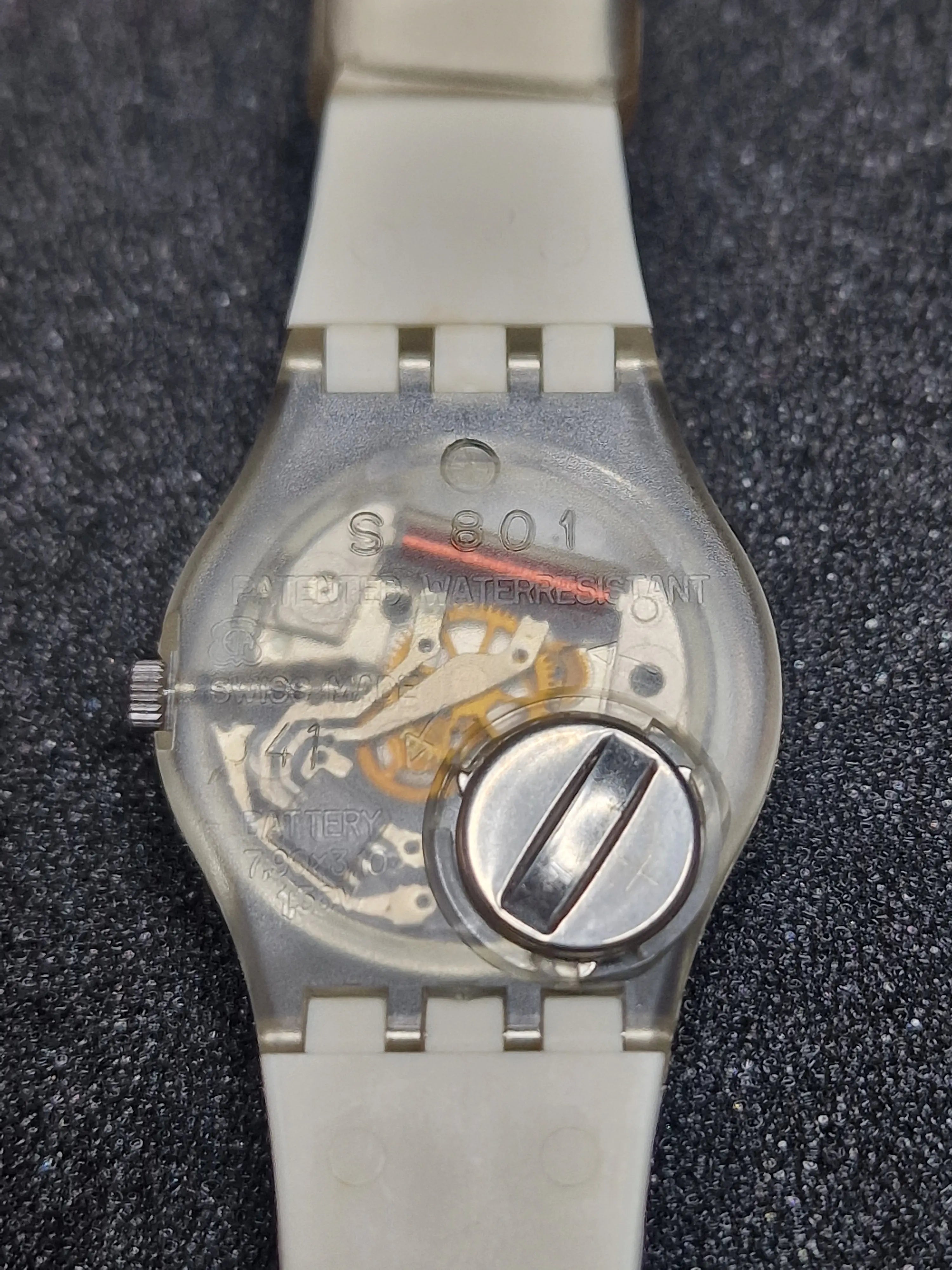 Swatch LK109 “Luna di Capri” (1987) – Playful Italian Summer Design 16