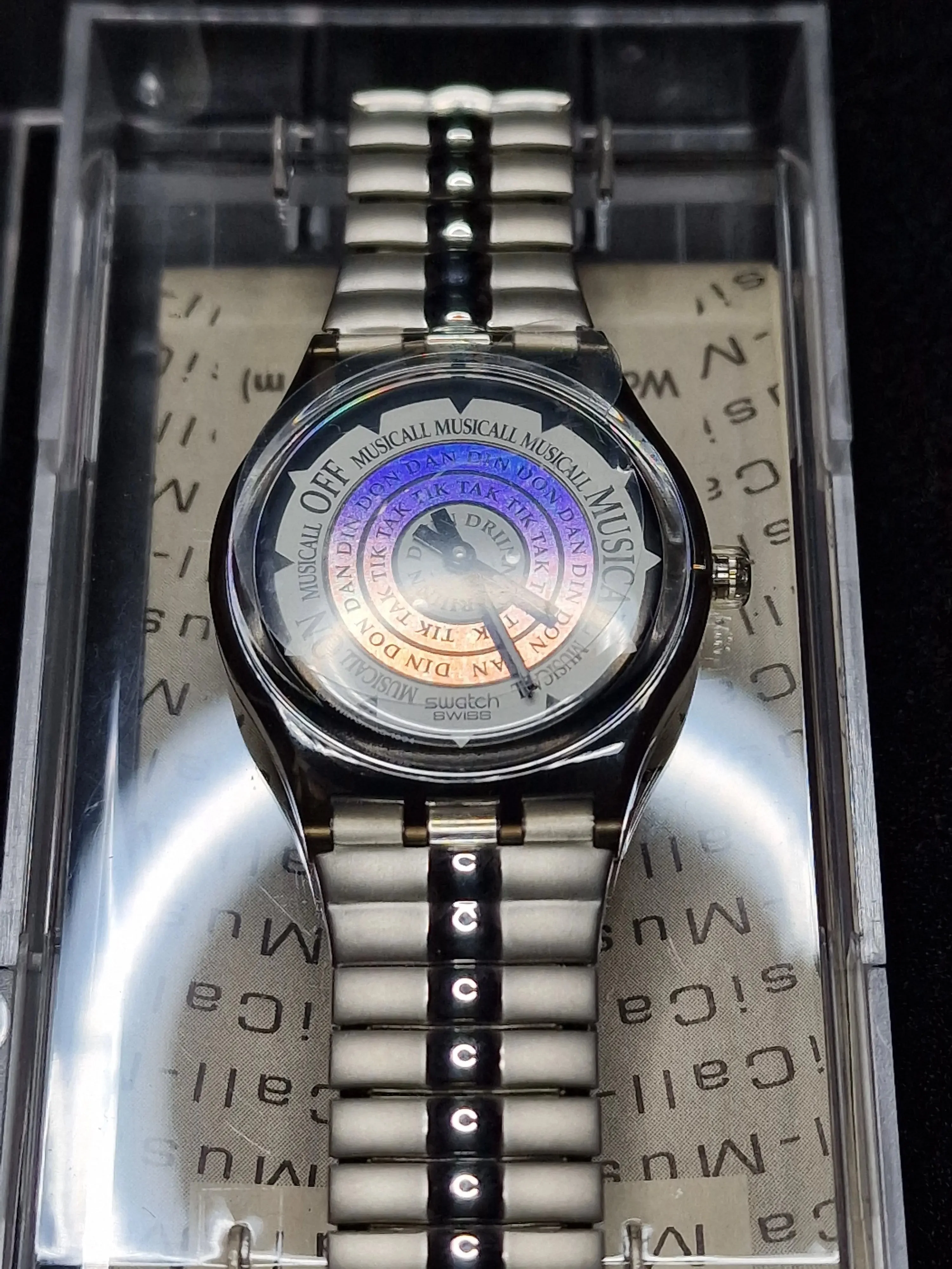 Swatch Musicall SLM104 "Salsa" (1994) 2