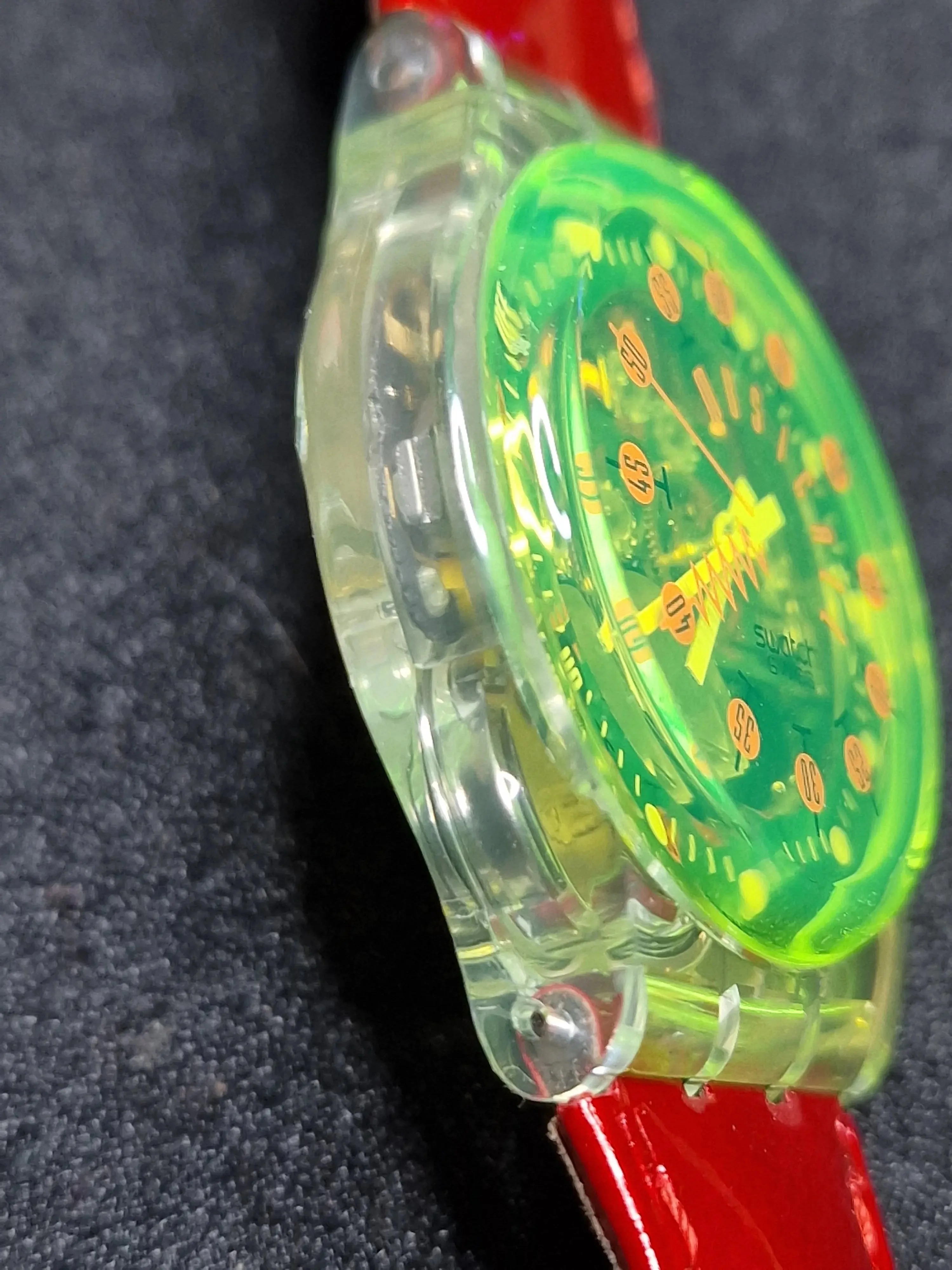 Swatch Musically SLK108 "Funky Town" (1996) 5