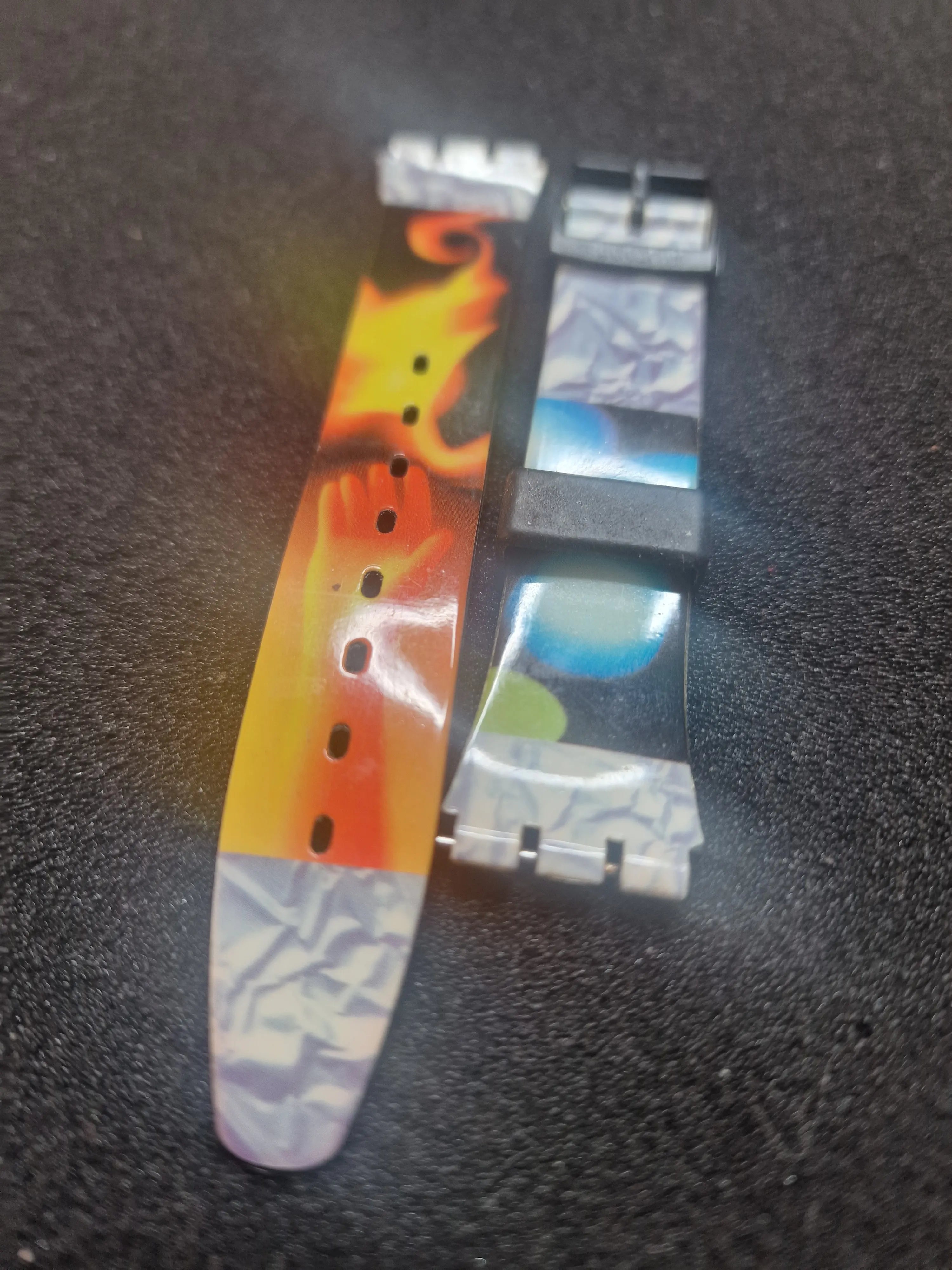 Swatch Original Plastic Strap – Booster GB182 (1997) 3