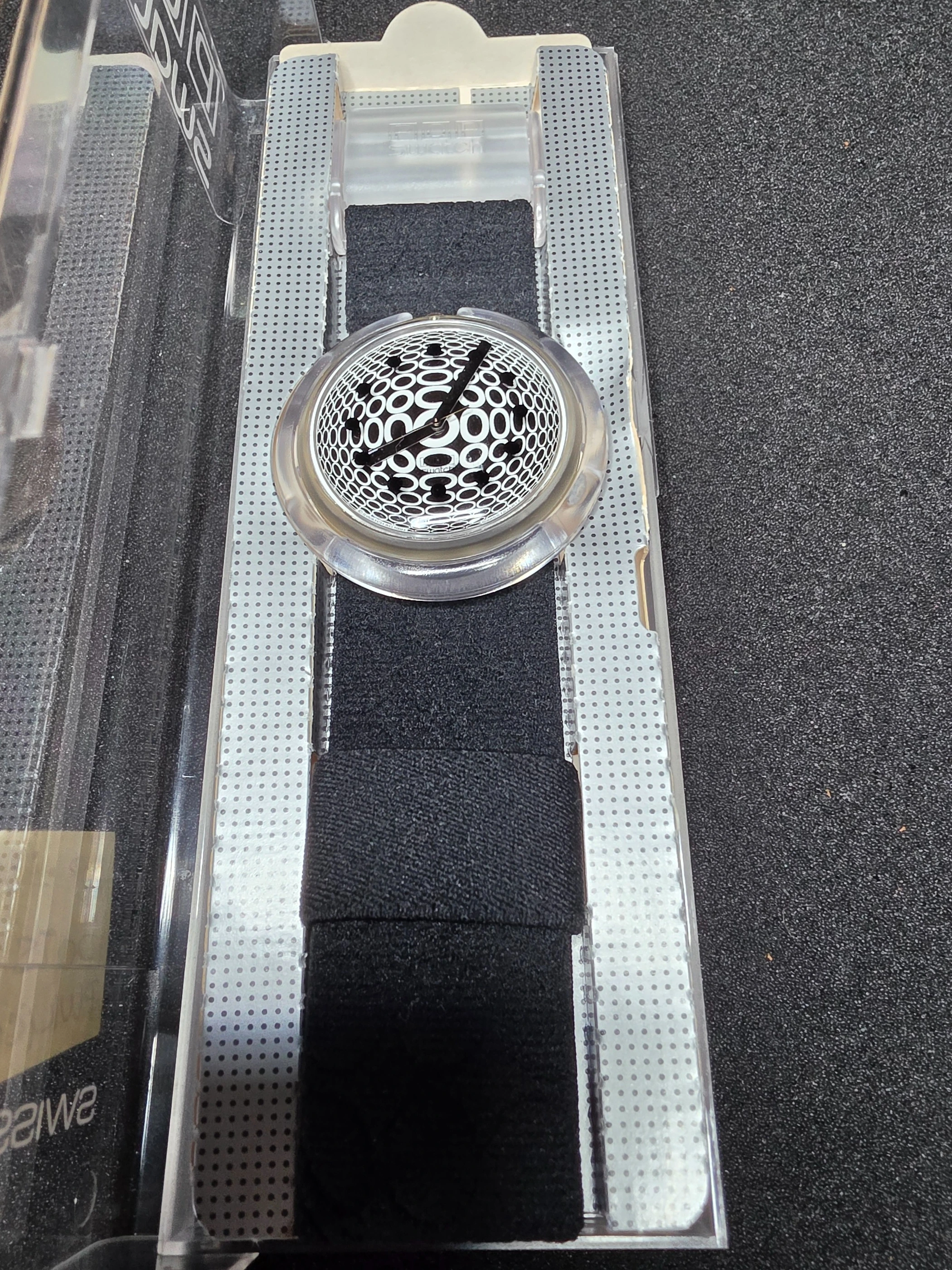 Swatch Pop Dots PWK166 – 1992 – NOS – Unique Design – view 2