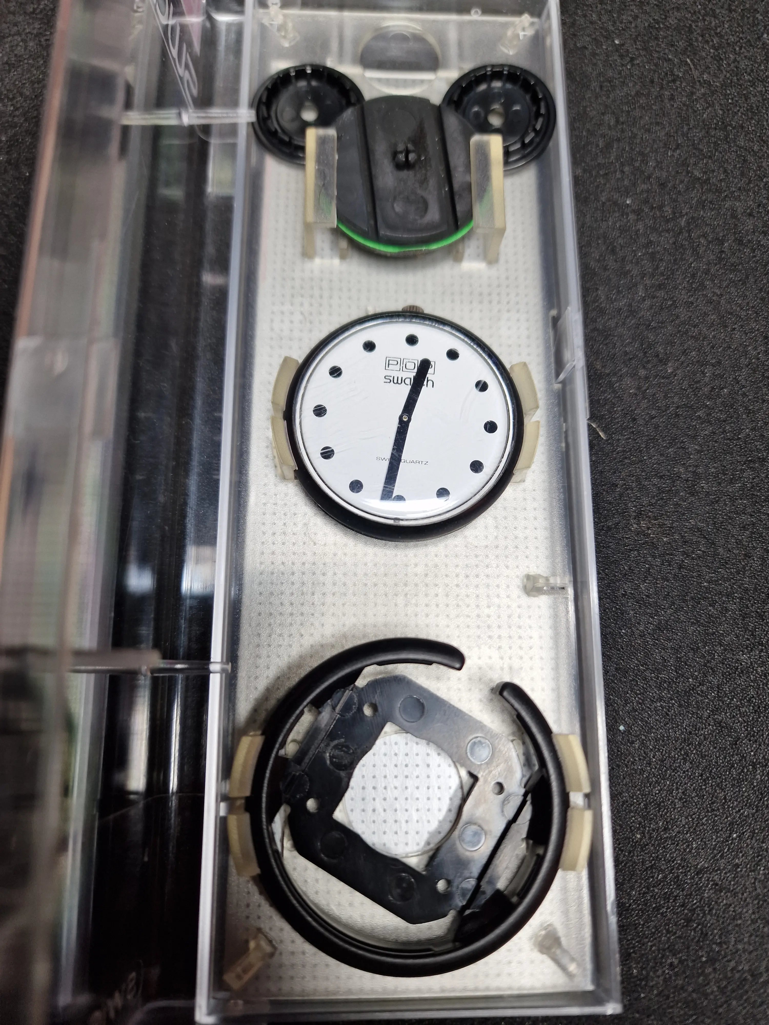 Swatch Pop PWBB120 “Basic Blacko” (1989) – Vintage Icon Used