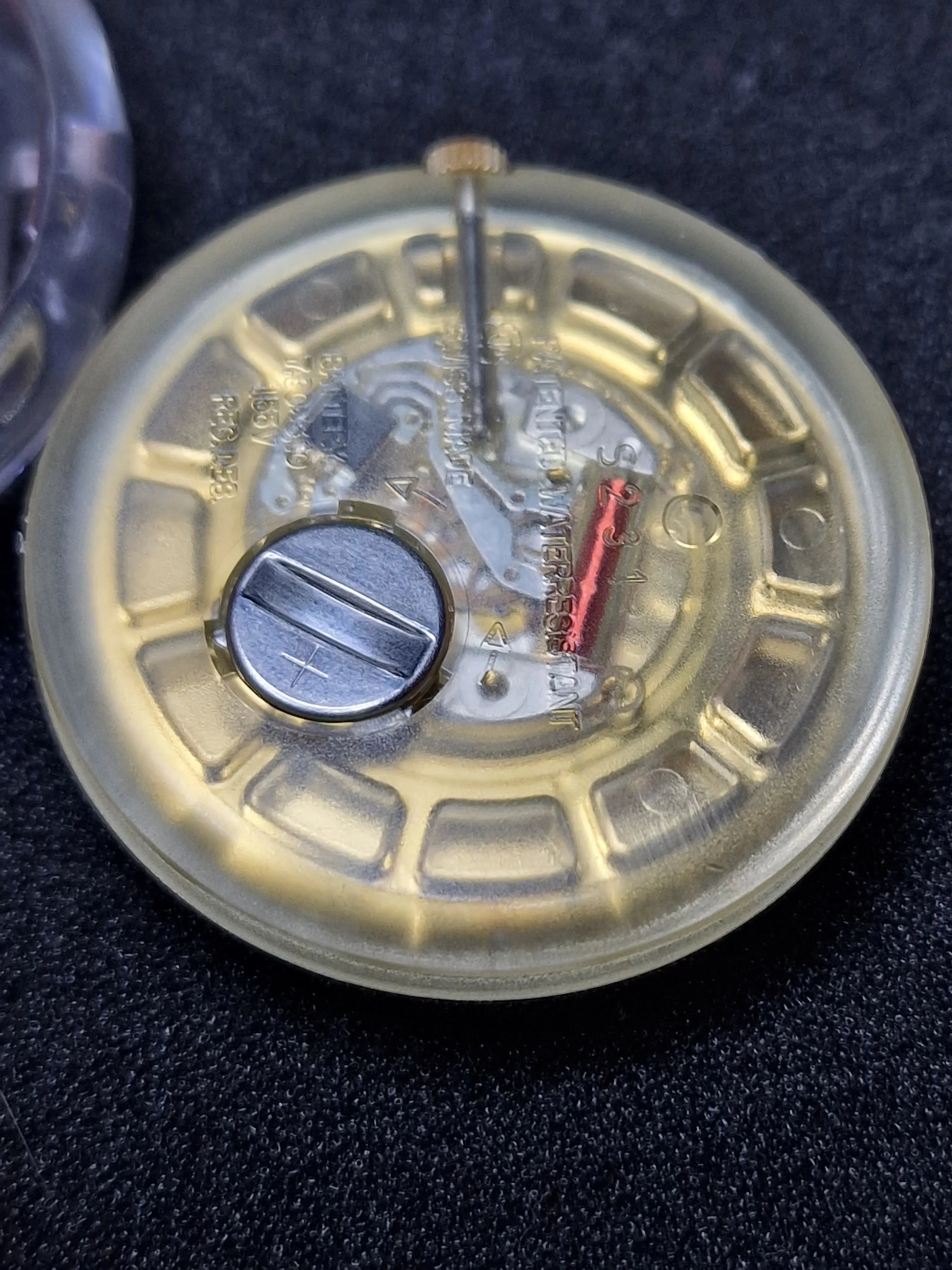 Swatch Pop PWK168 "Putti" – Vivienne Westwood (1991) 11