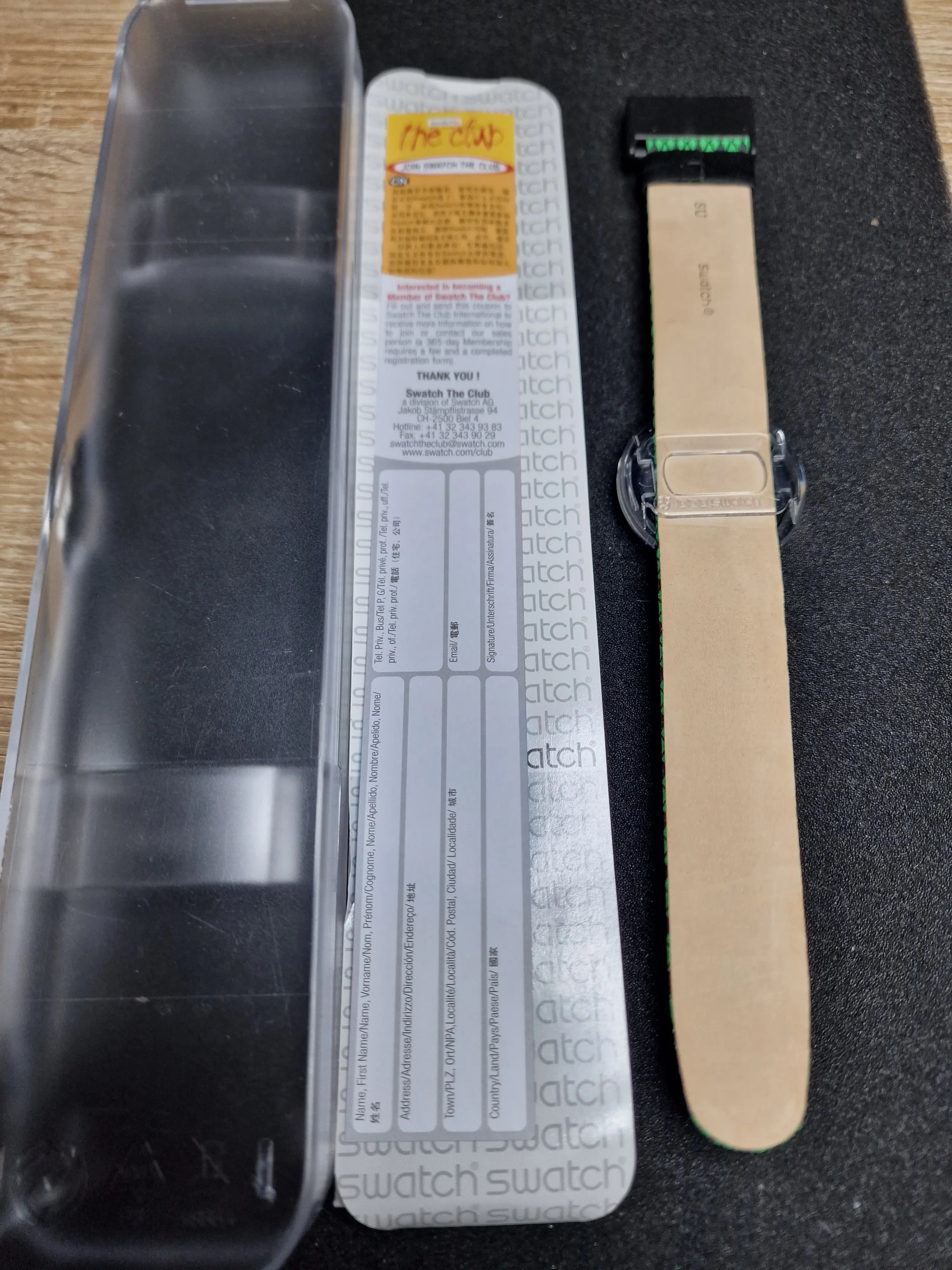 Swatch POP "The Club" PMB117 Collectoamania 1999 3