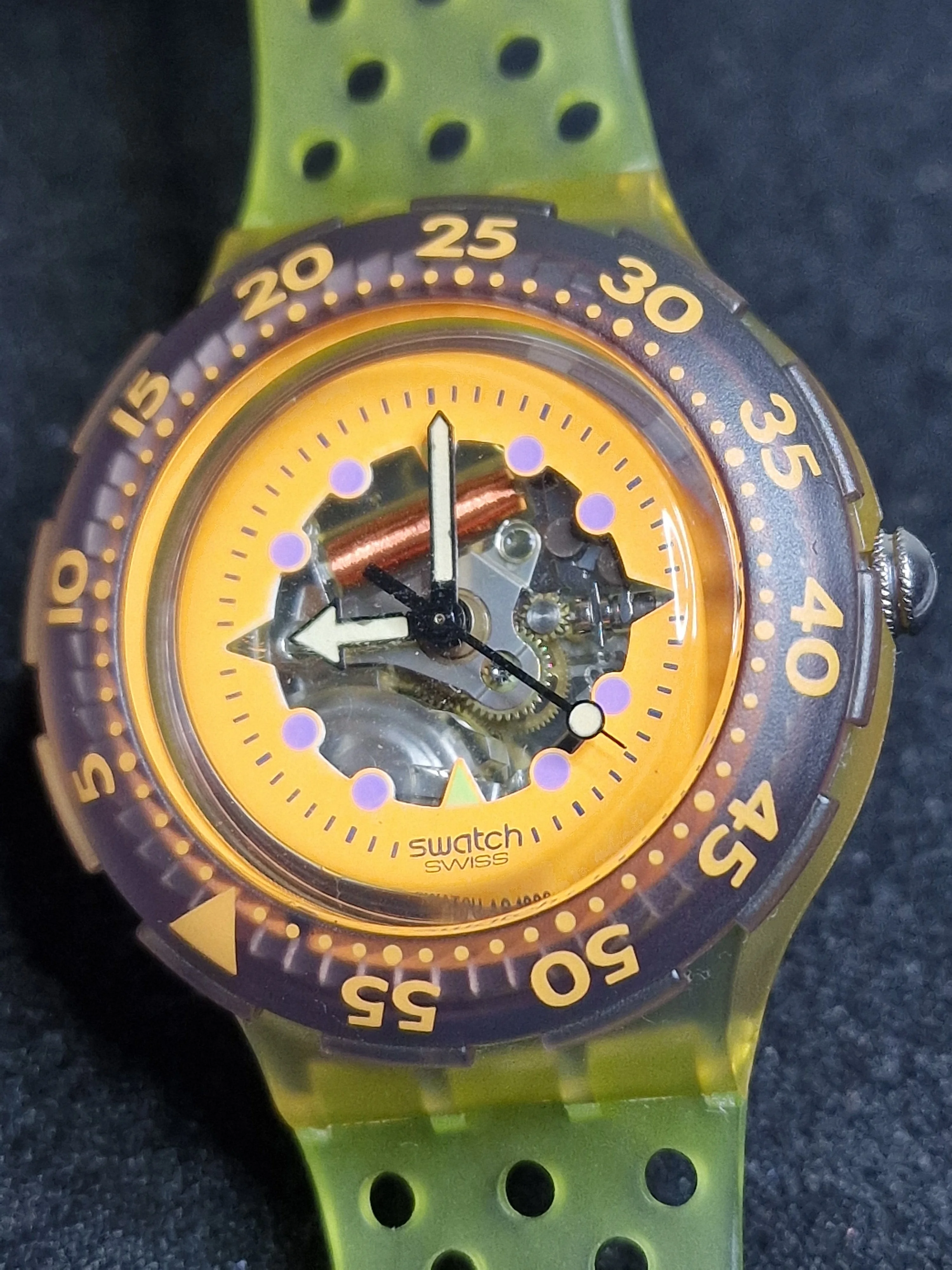 🔸 Swatch Scuba SDK103 Hypocampus (1990) – Iconic Scuba 200 Dive Watch 2