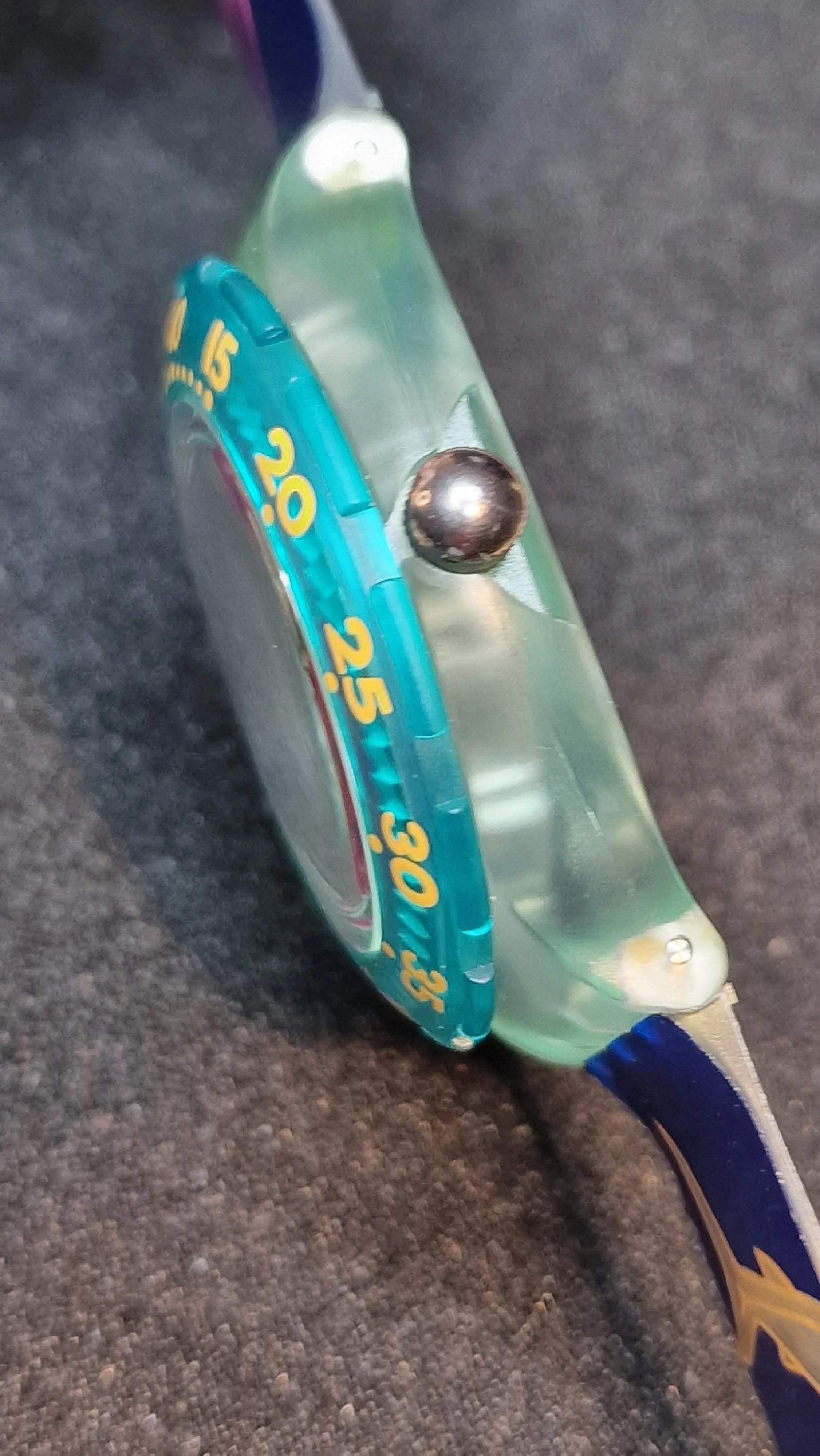 Swatch Scuba 200 – SDN101 Happy Fish (1991) 6