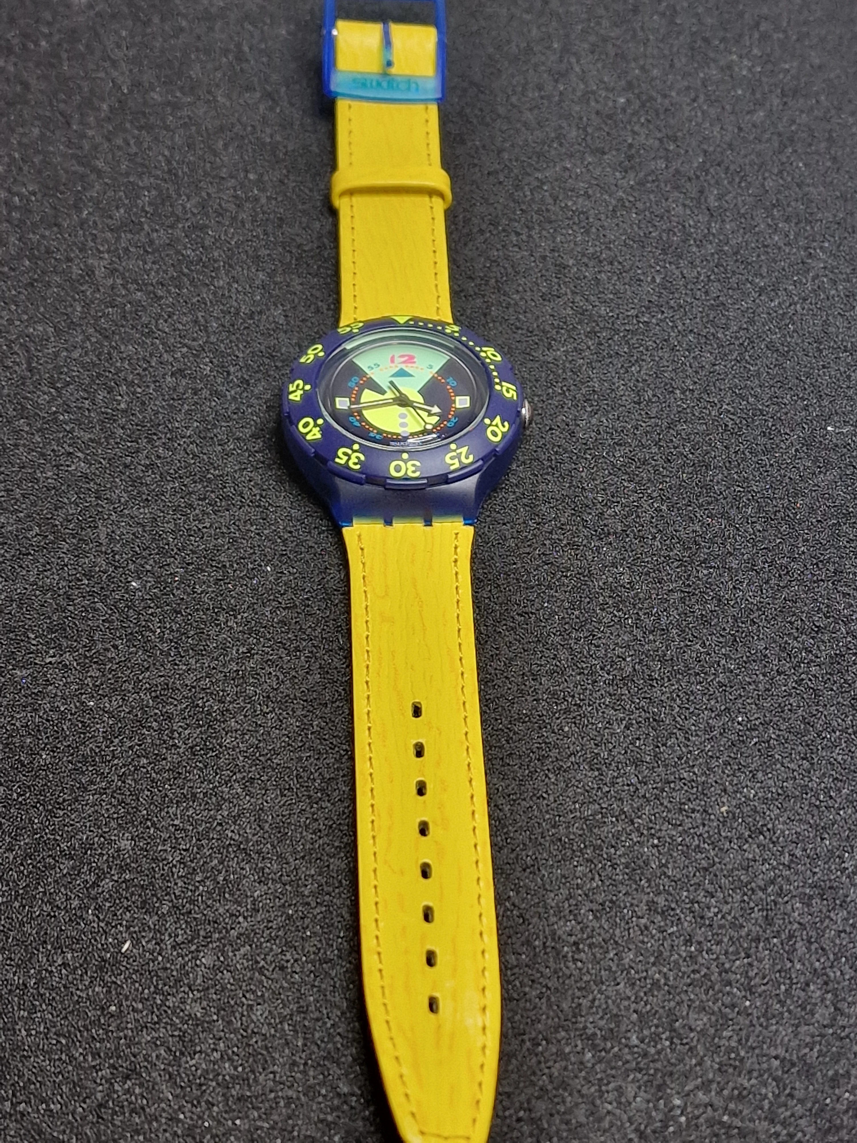 Swatch Scuba 200 SDN102 “Divine” – Rare 90s Diver Watch 8
