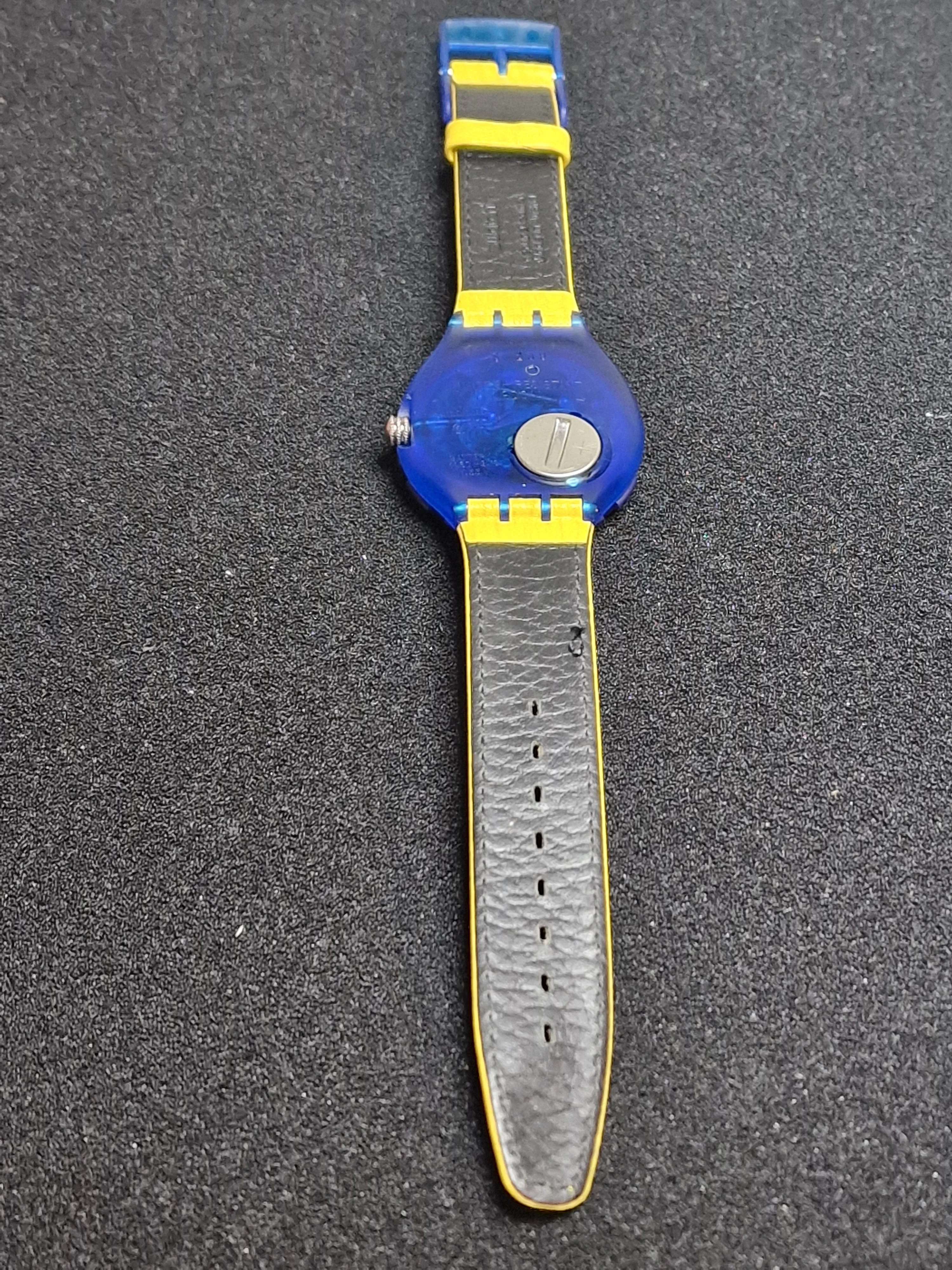 Swatch Scuba 200 SDN102 “Divine” – Rare 90s Diver Watch 10