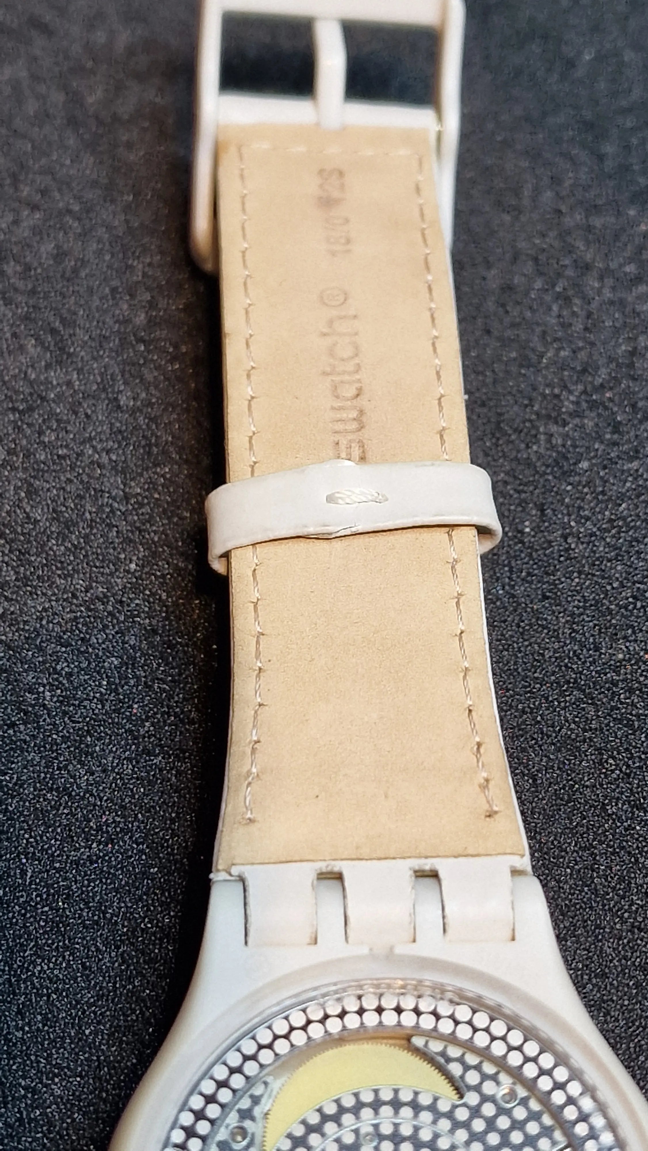 Swatch Sistem51 Automatic SUTM400 “Cream” (AG2013) – Date – See-Through Back 42mm - 10