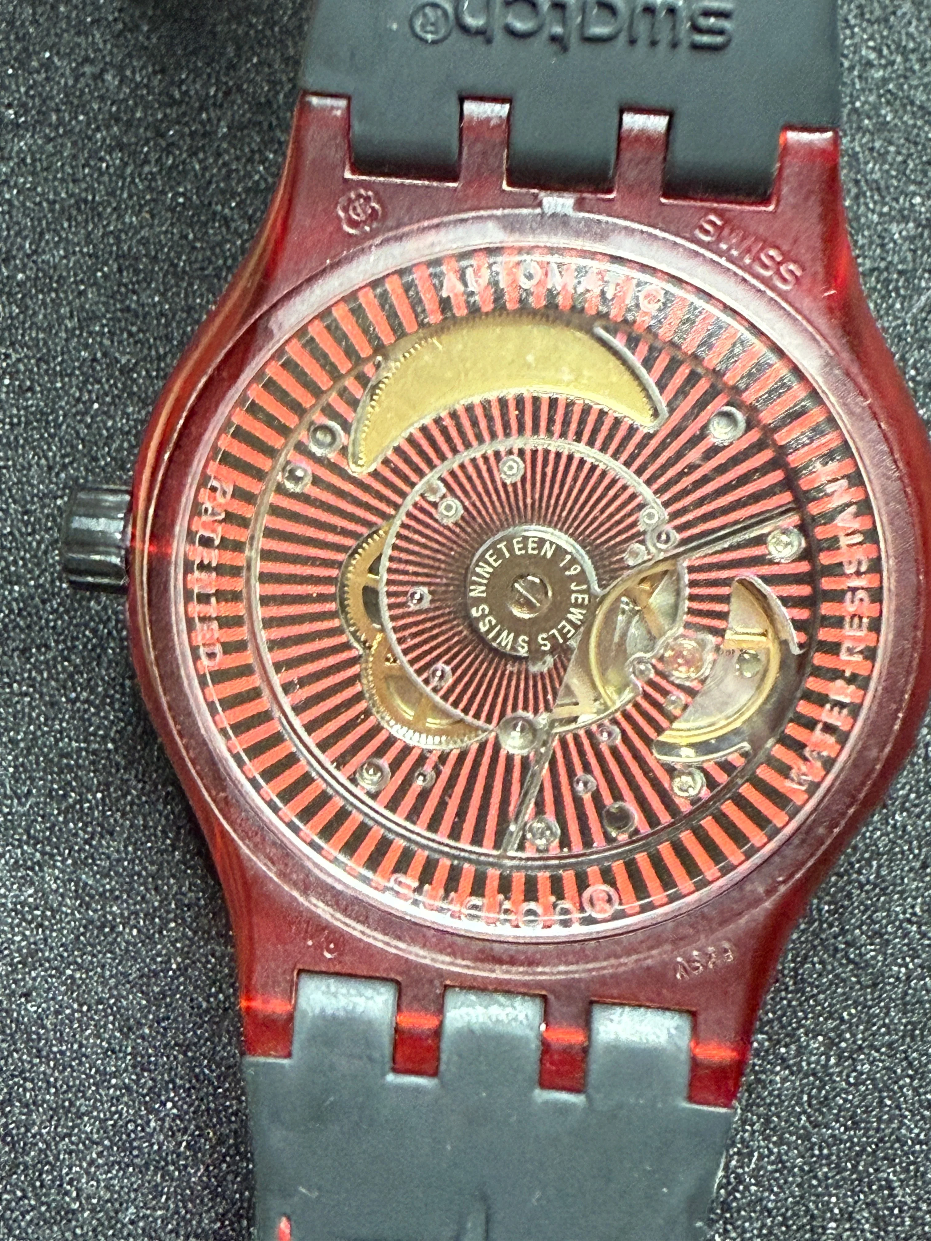 Swatch Sistem51 Automatic SUTR400 “Red” 42mm (Date) ⌚ - 2