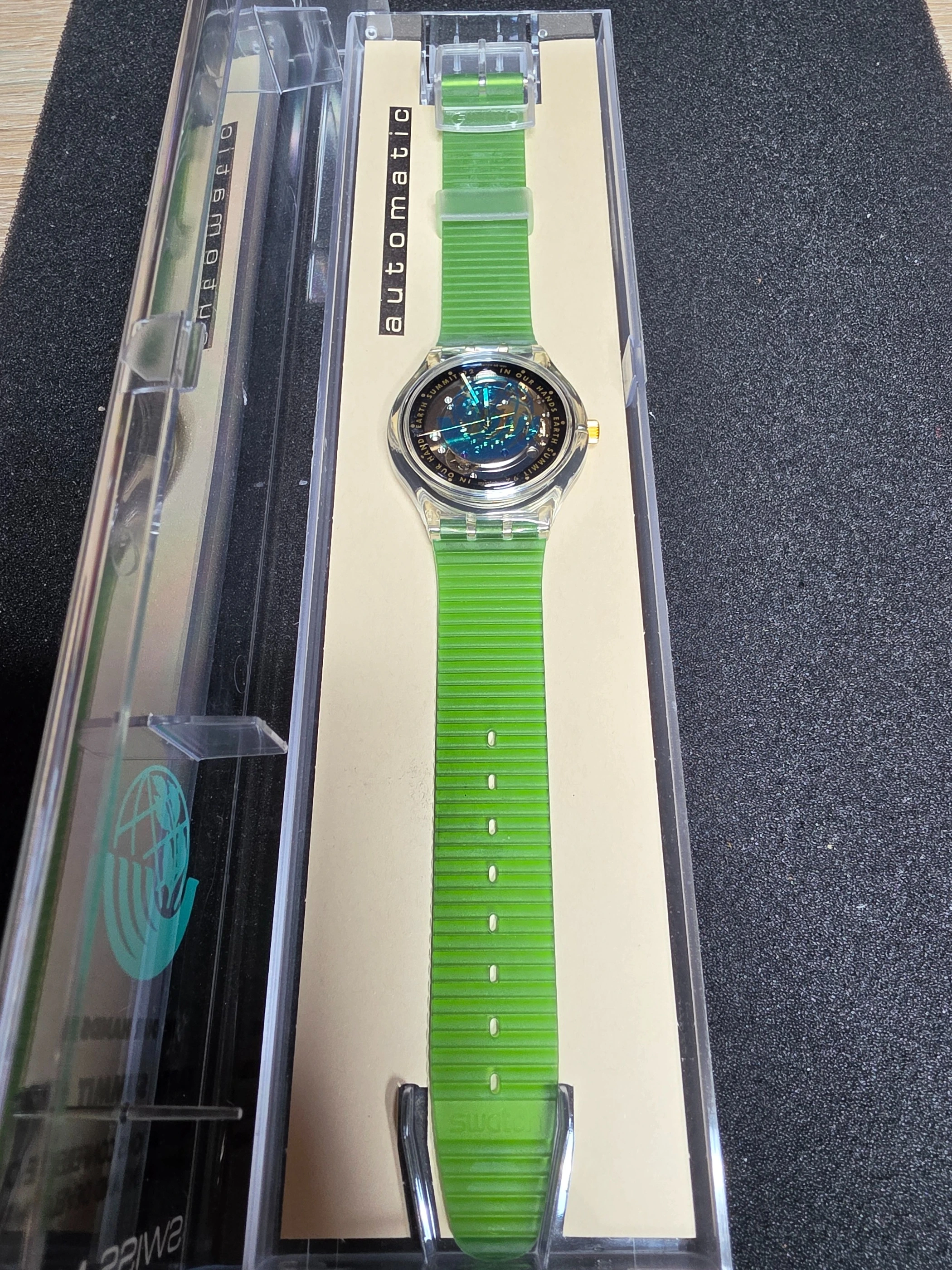 Swatch Time to Move SAK102 – 1992 – NOS – Green Strap – view 2