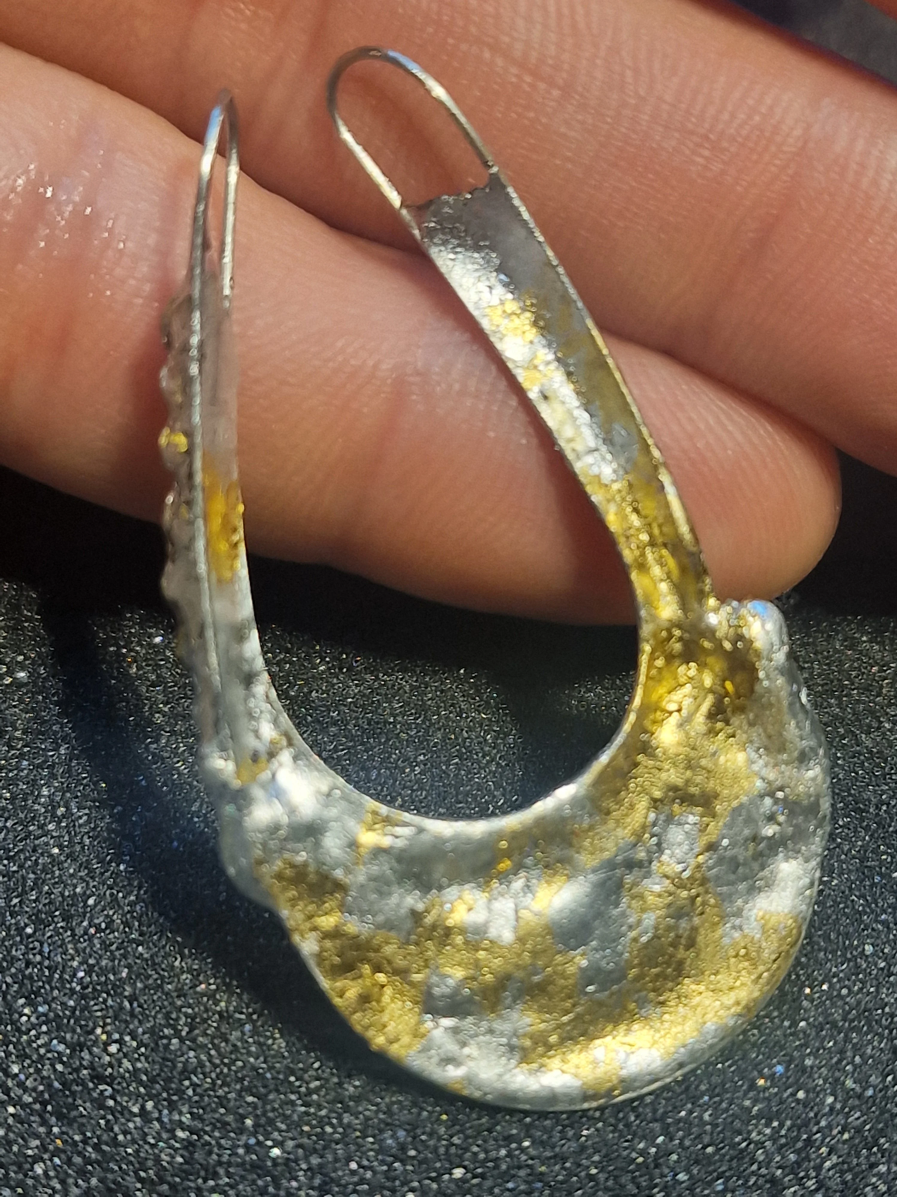 Timekeeper Ring-Holder Pendant — Upcycled Watch Parts by MakiArt (Handmade in Switzerland) 6