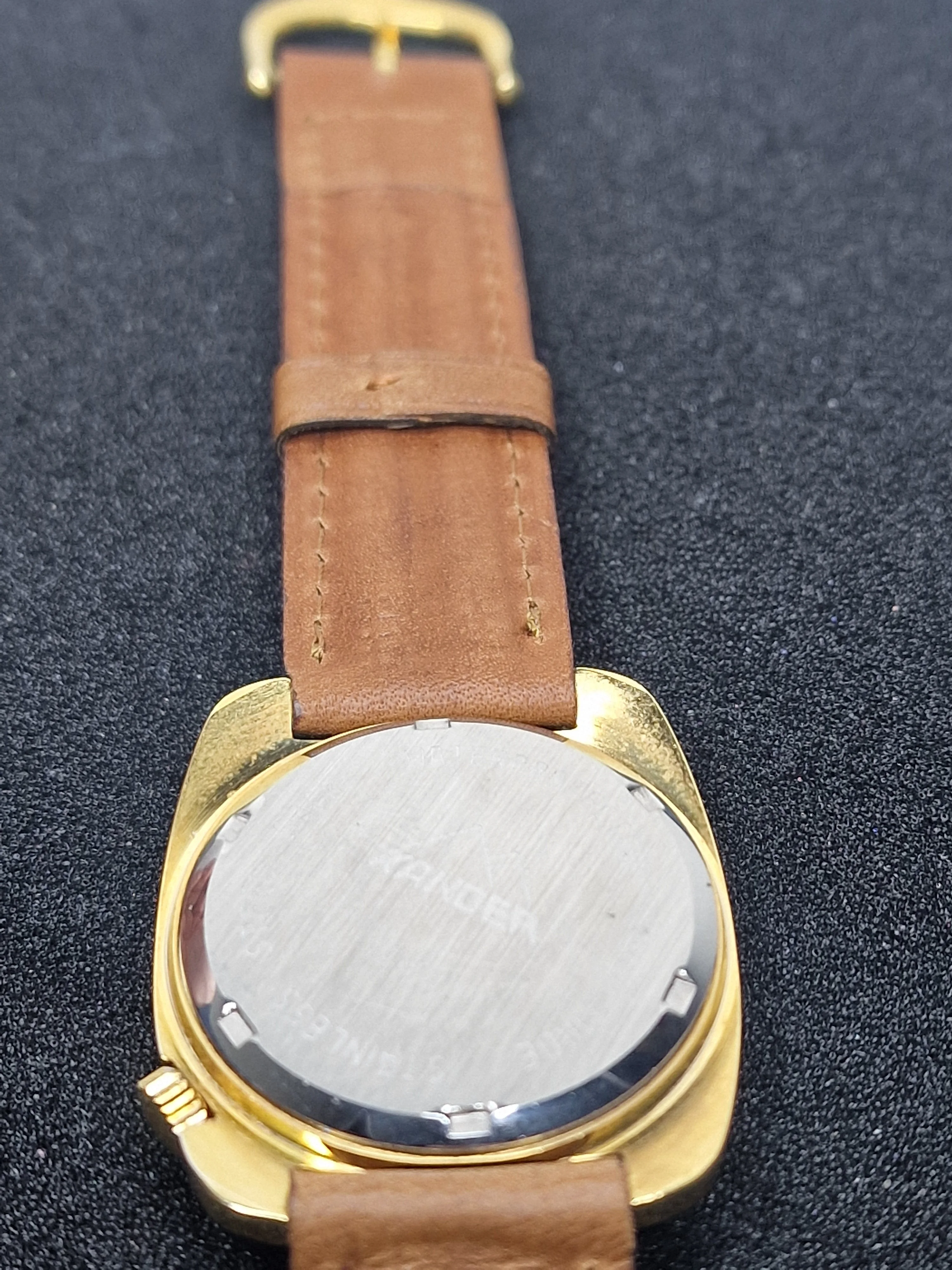 🕰️ Unworn Vintage Calendar Watch "KANDER" – Swiss Made, Hand-Wound, 60s/70s, Ultra Slim 11