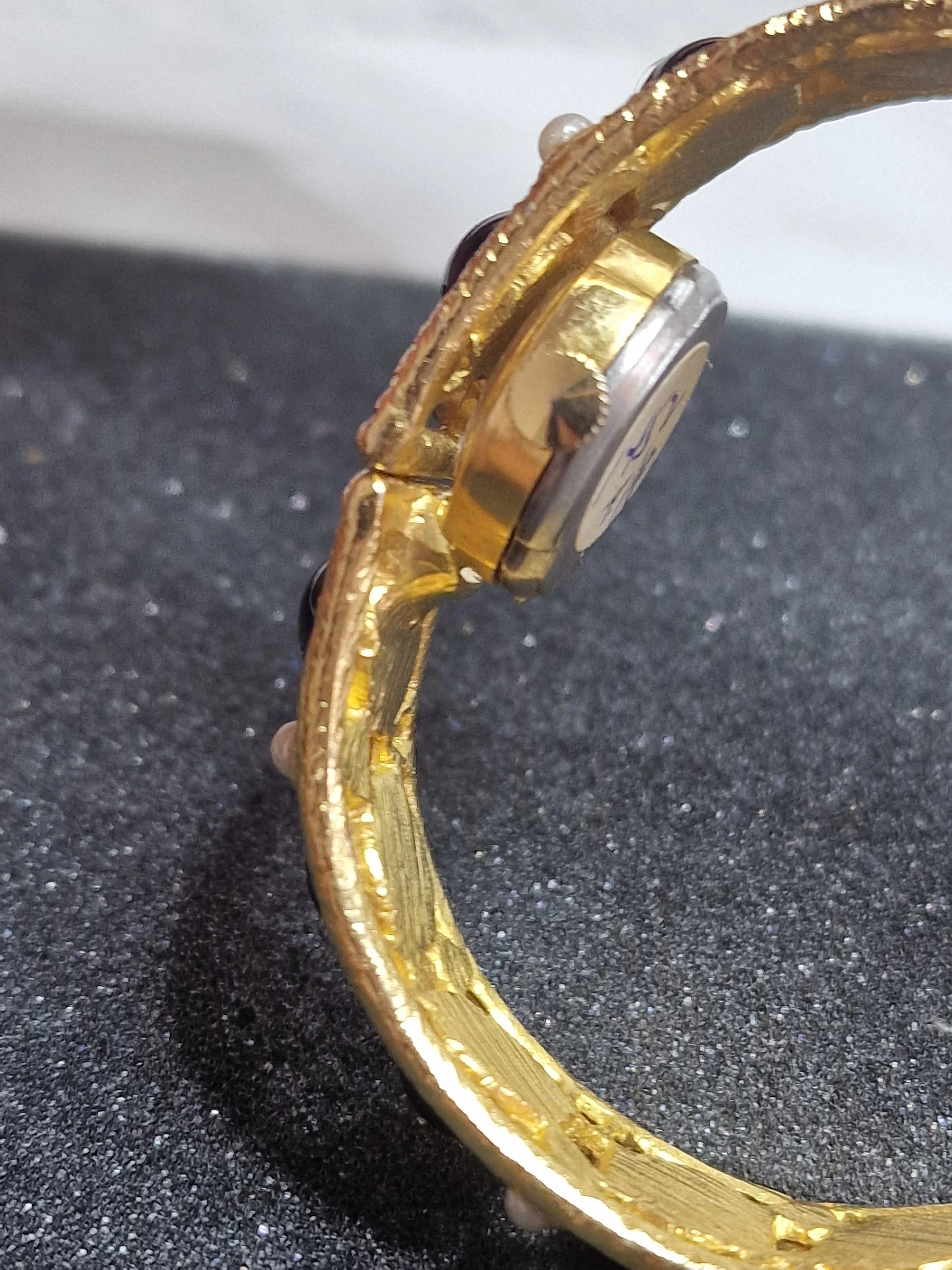 Unworn Vintage Ladies' Clasp Watch "HUDSON De Luxe" – Swiss Made, Hand-Wound, 1970s 2