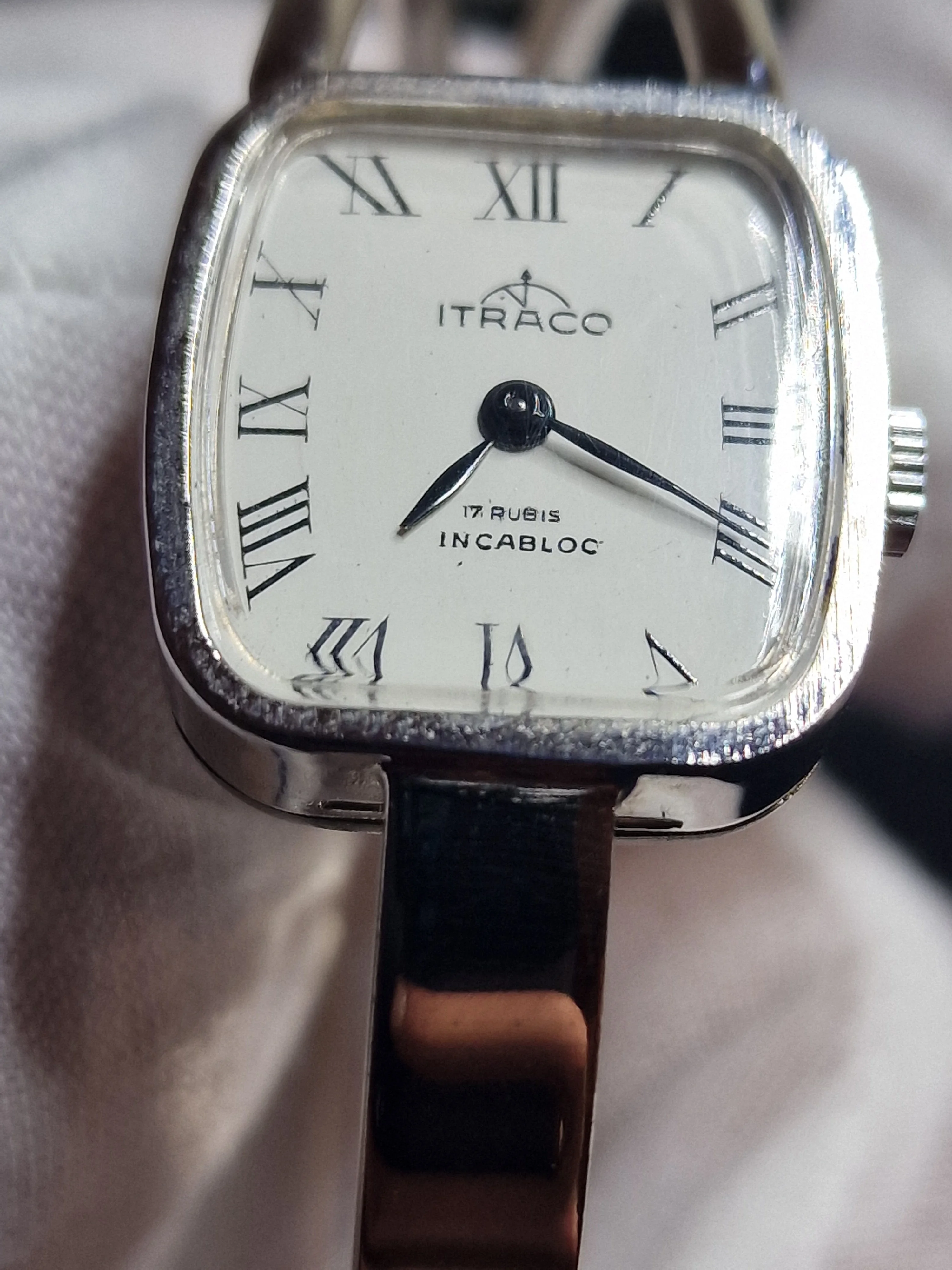 Unworn Vintage Ladies' Clasp Watch "ITRACO" – Swiss Made, Hand-Wound, 1970s, Old Stock 12