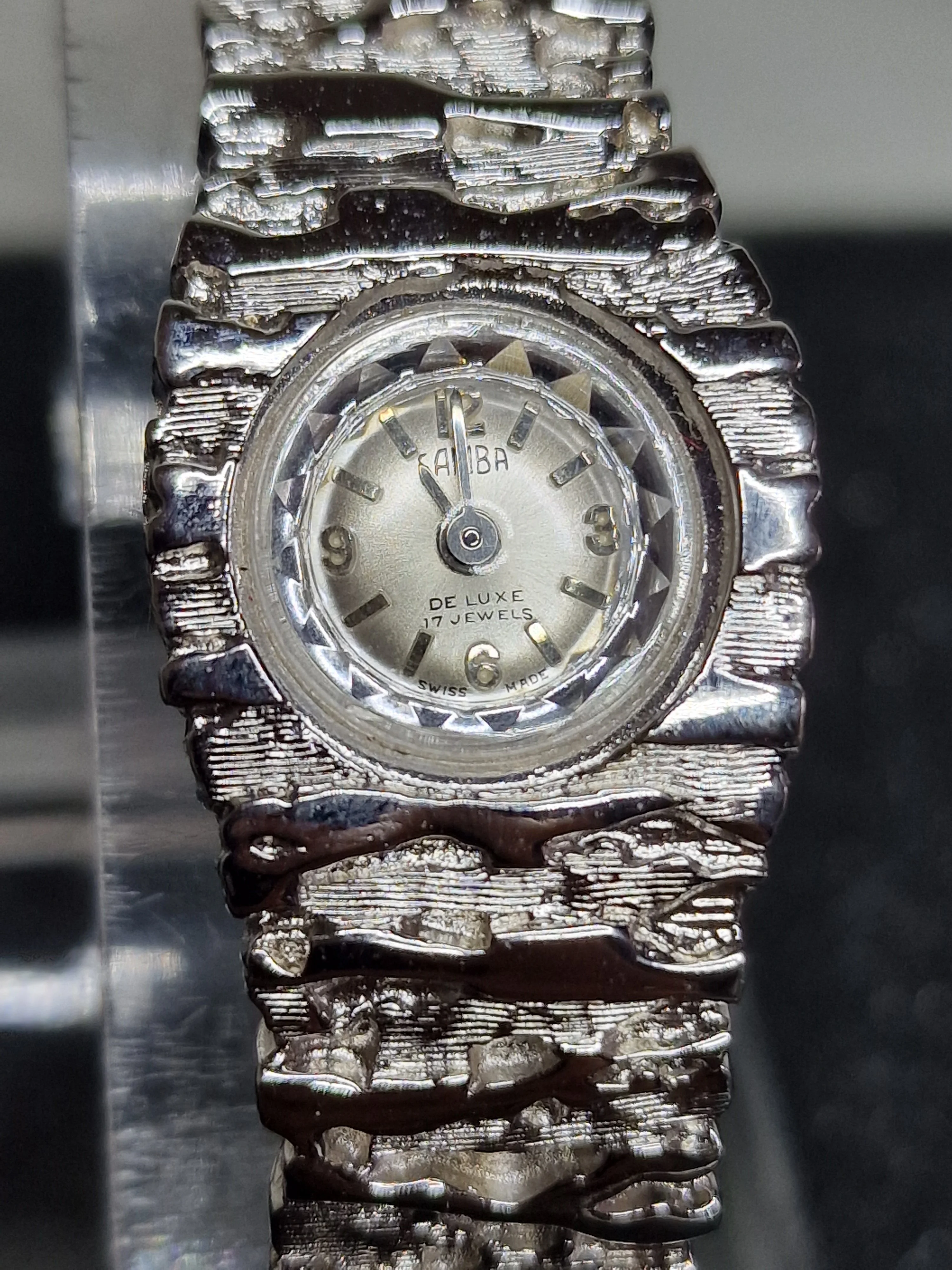 Unworn Vintage Ladies' Clasp Watch "SAMBA" – Swiss Made, Hand-Wound, Late 1970s 5
