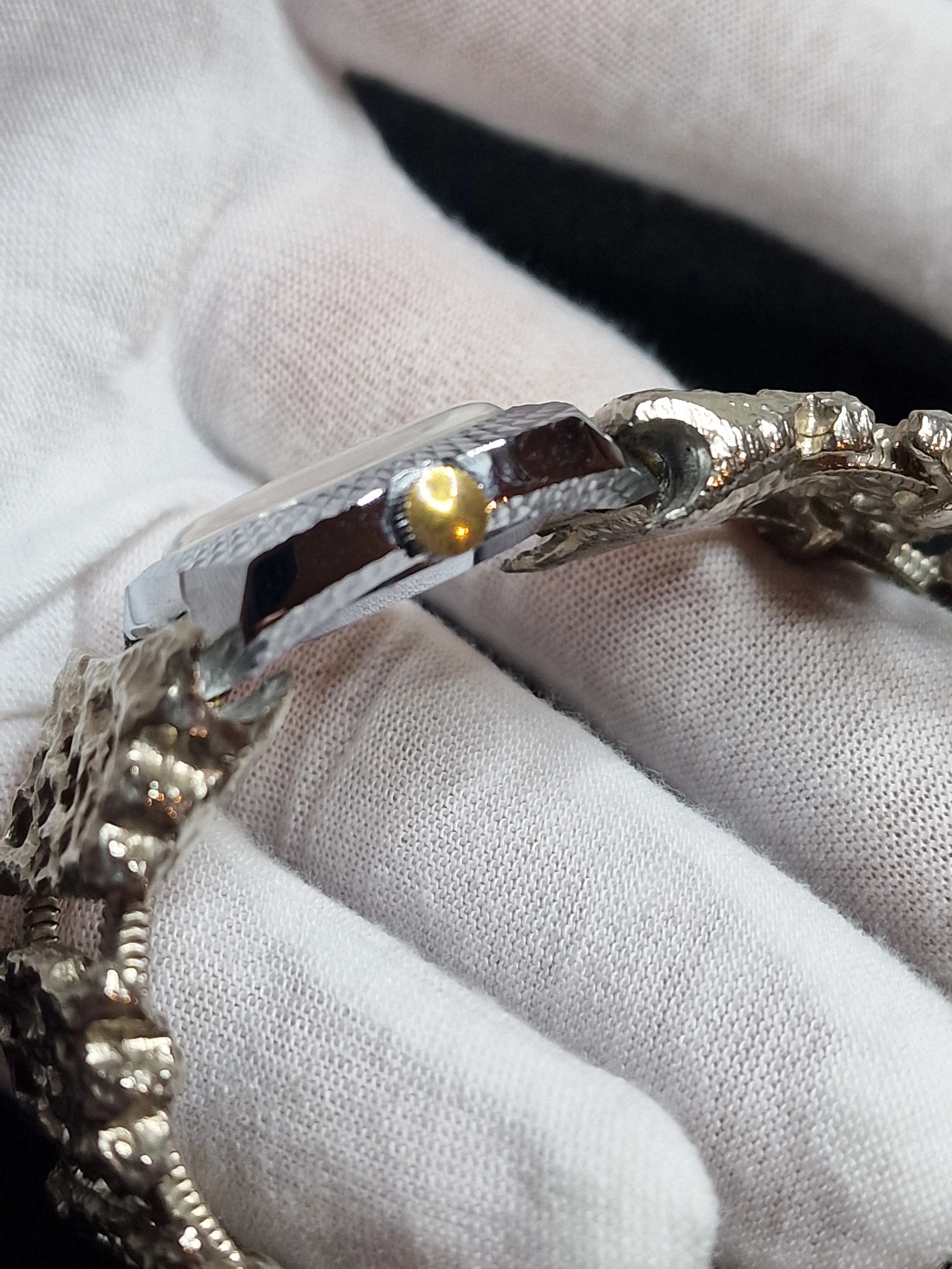 Unworn Vintage Ladies' Jewelry Watch "MONDAINE" – Swiss Made, Hand-Wound, Late 1960s 2