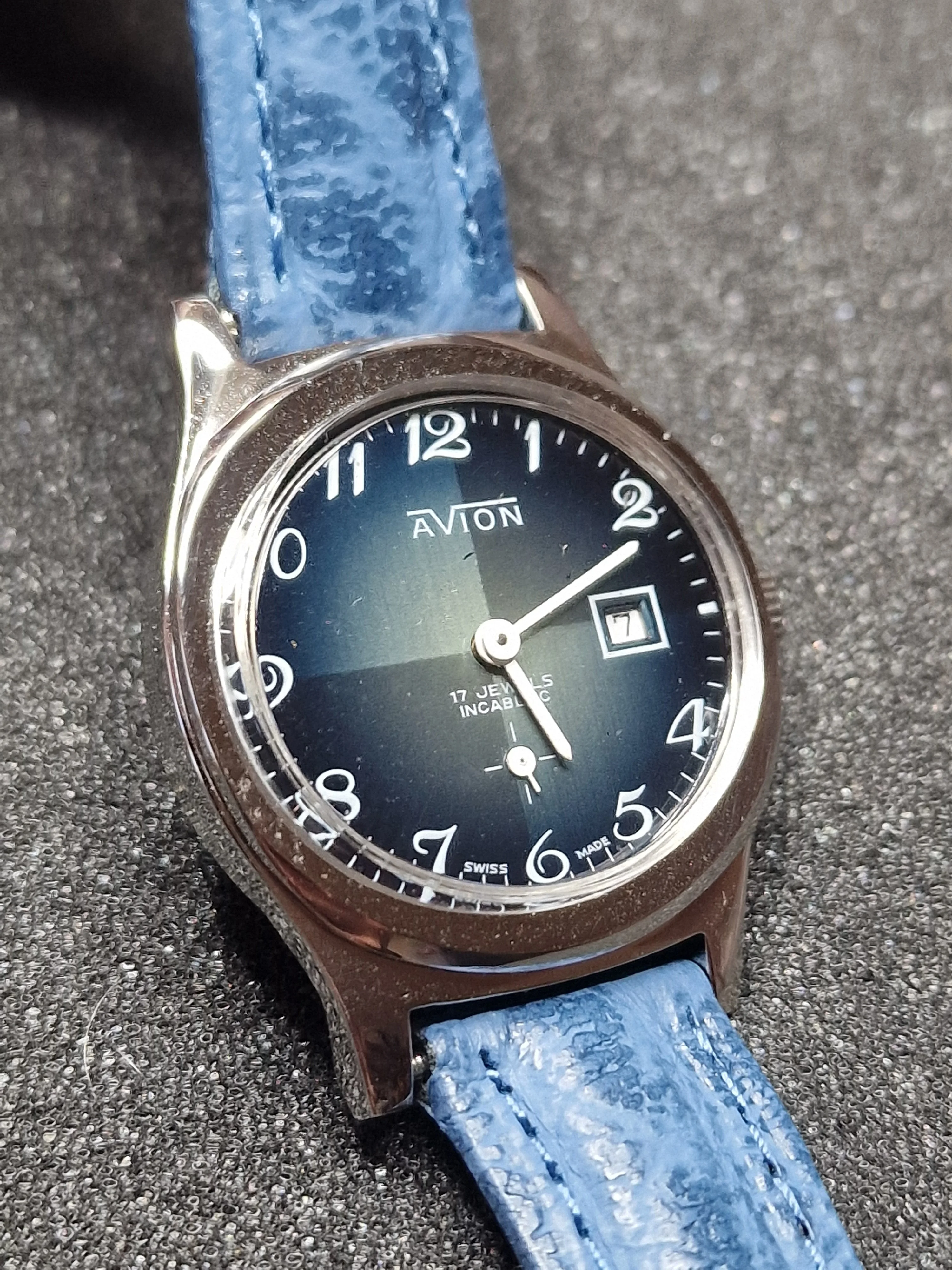 Unworn Vintage Ladies' Watch "AVION" – 1970s, Swiss Made & Ultra Flat 3