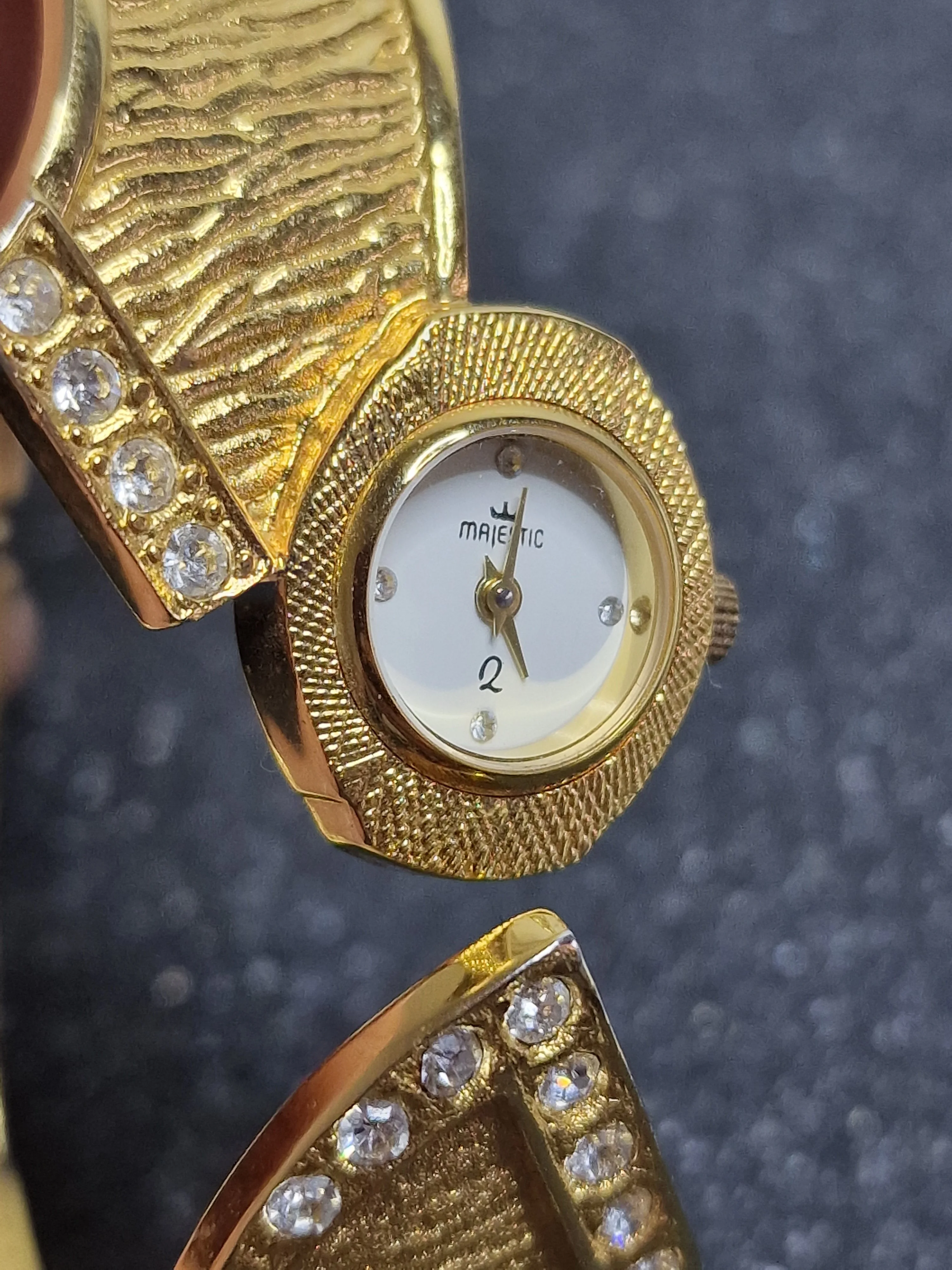 Unworn Vintage Ladies' Watch "RAVISA" – Swiss Made, Hand-Wound, Late 70s/80s 5