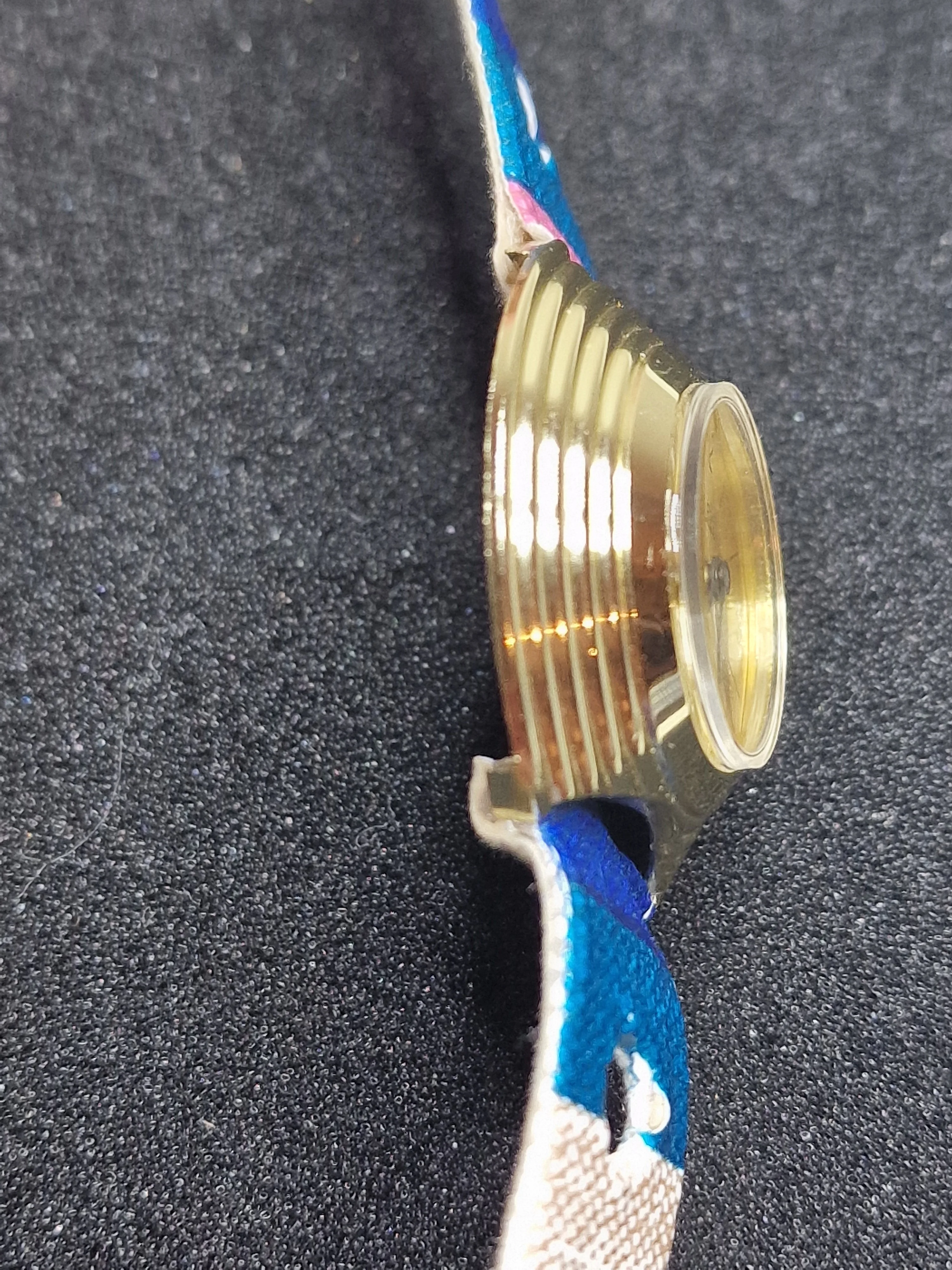 💎 Unworn Vintage Ladies' Watch "SIBEL" – Swiss Made, Hand-Wound, Early 1970s, 33mm 3