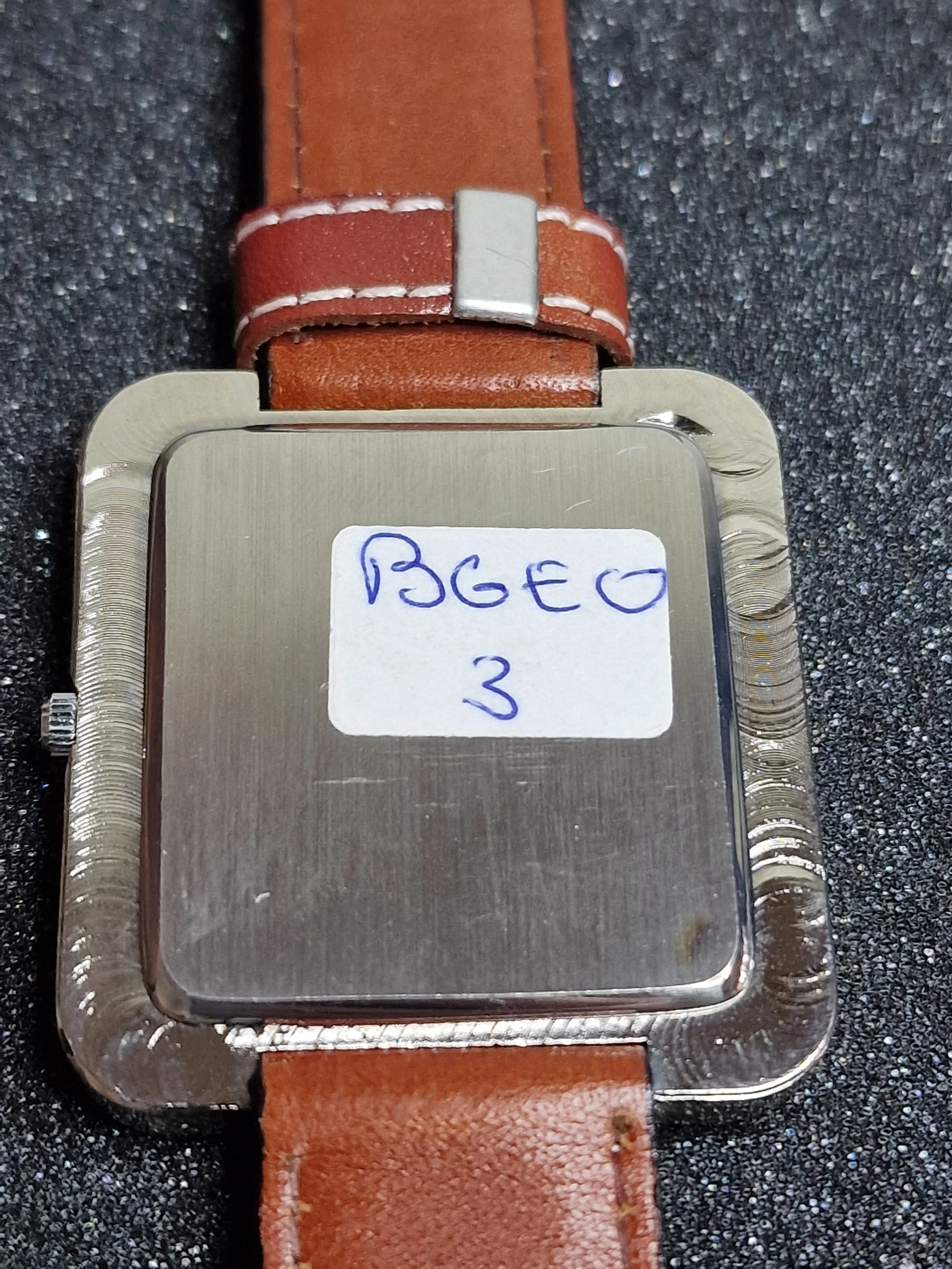 Unworn Vintage Quartz Watch – 1980s or Older, 44mm, Old Stock 13