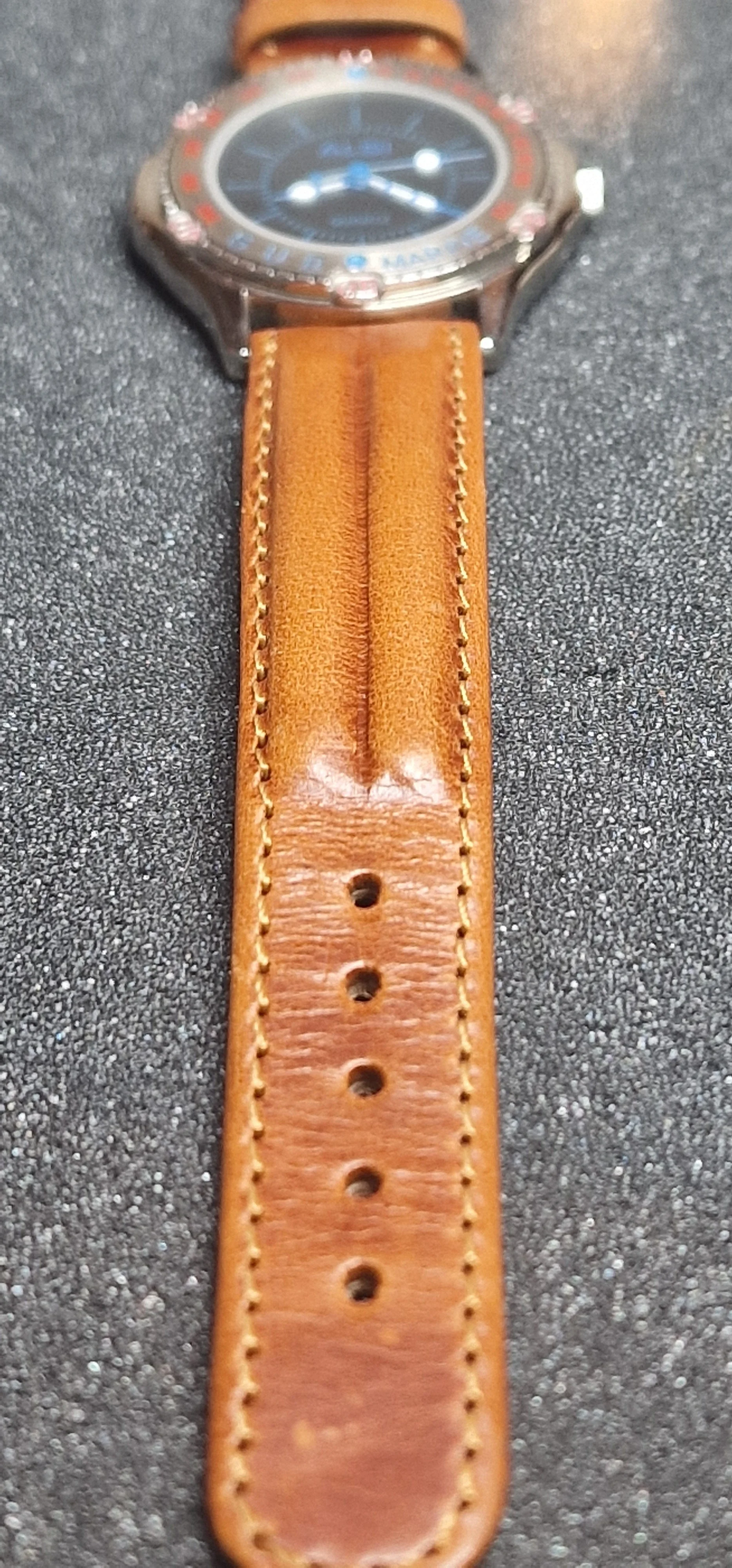 🕶️ Unworn Vintage Quartz Watch "ALSI Sub Marine" – Swiss Made, 36mm, Old Stock - 8