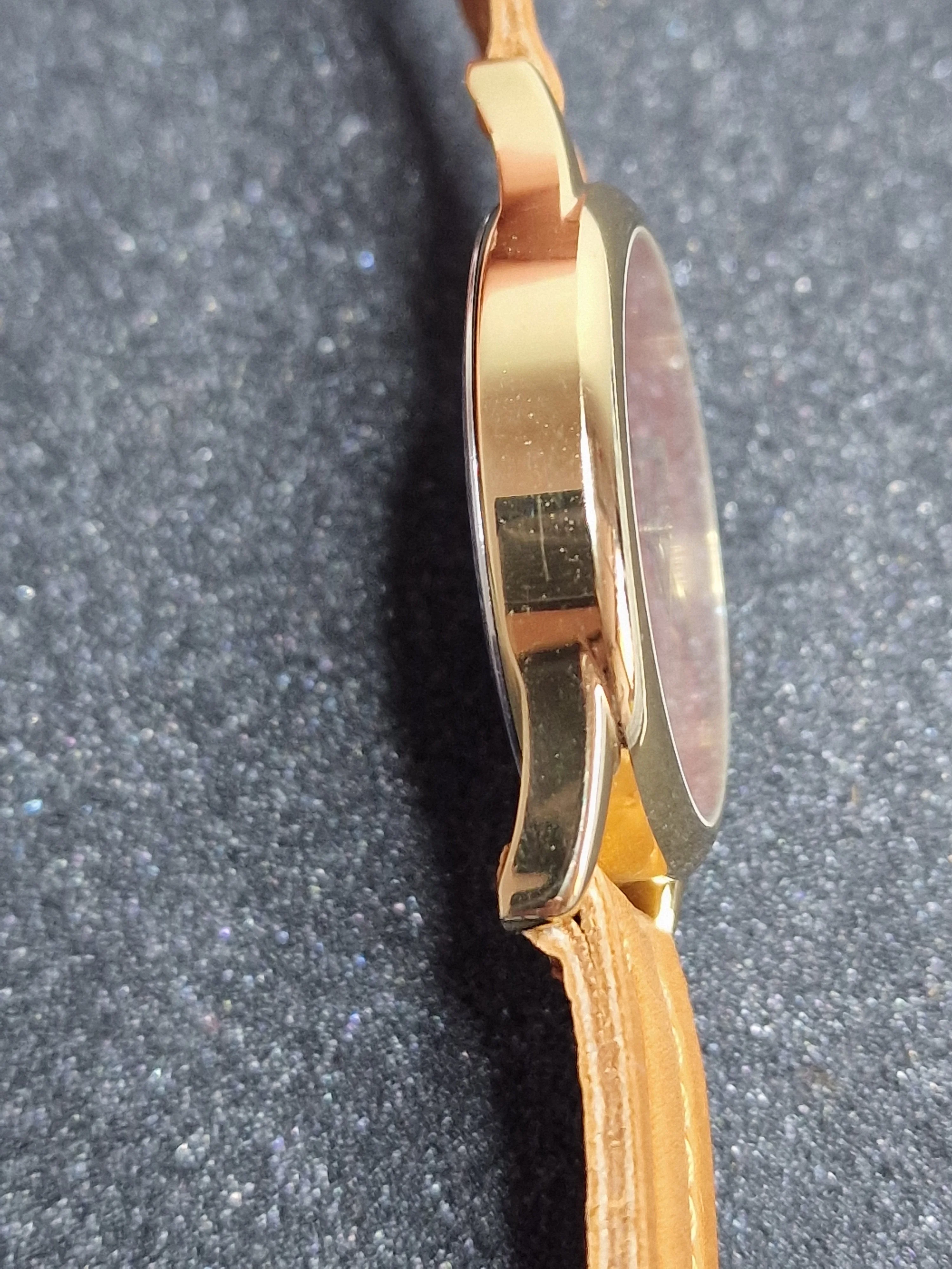 Unworn Vintage Quartz Watch "GENEVE" – Swiss Made, Cattin Movement, 38mm, 80s/90s, Old Stock 3