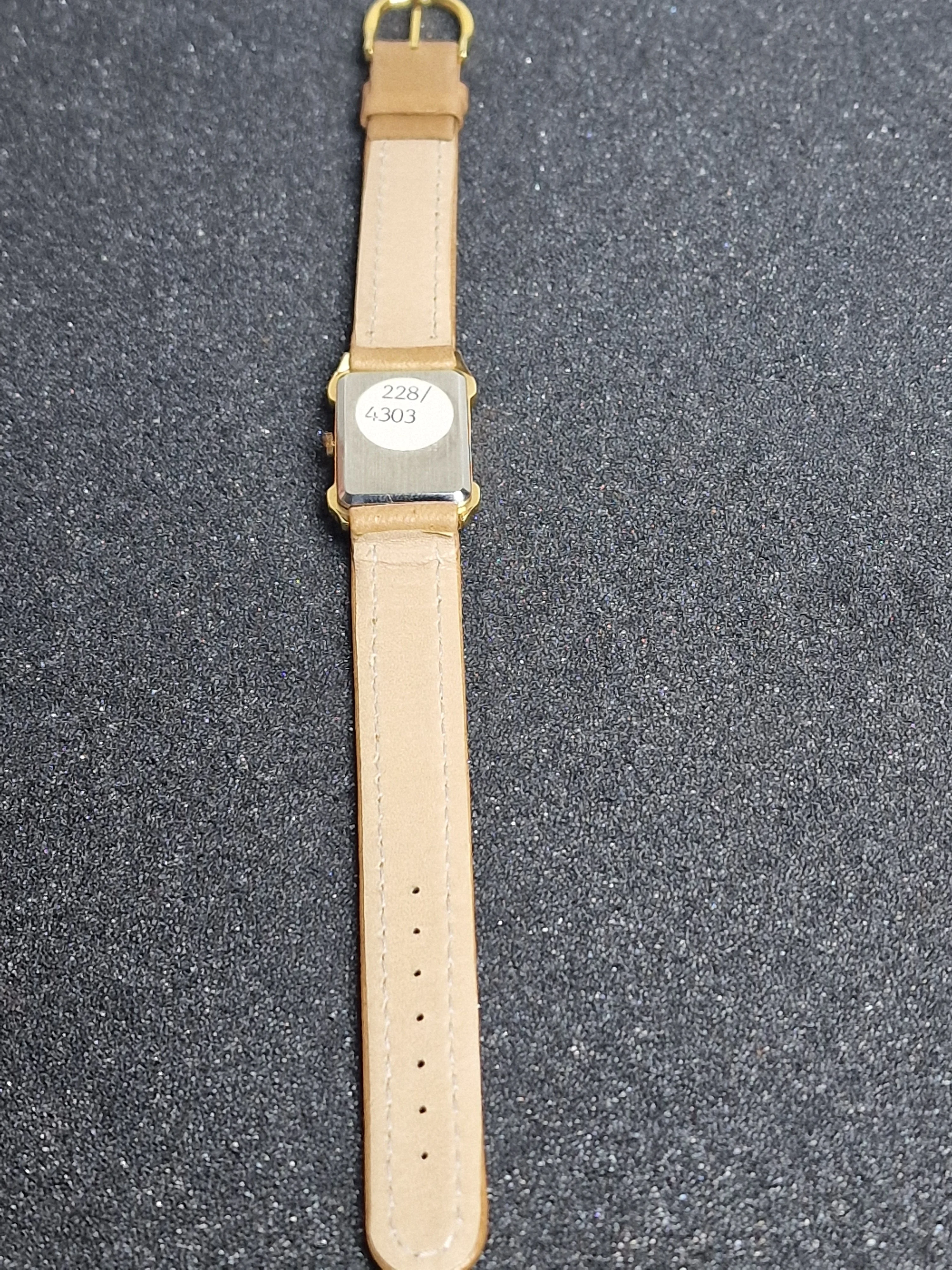 Unworn Vintage Quartz Watch "LOTUS" – Swiss Made, 70s/80s, Old Stock 10
