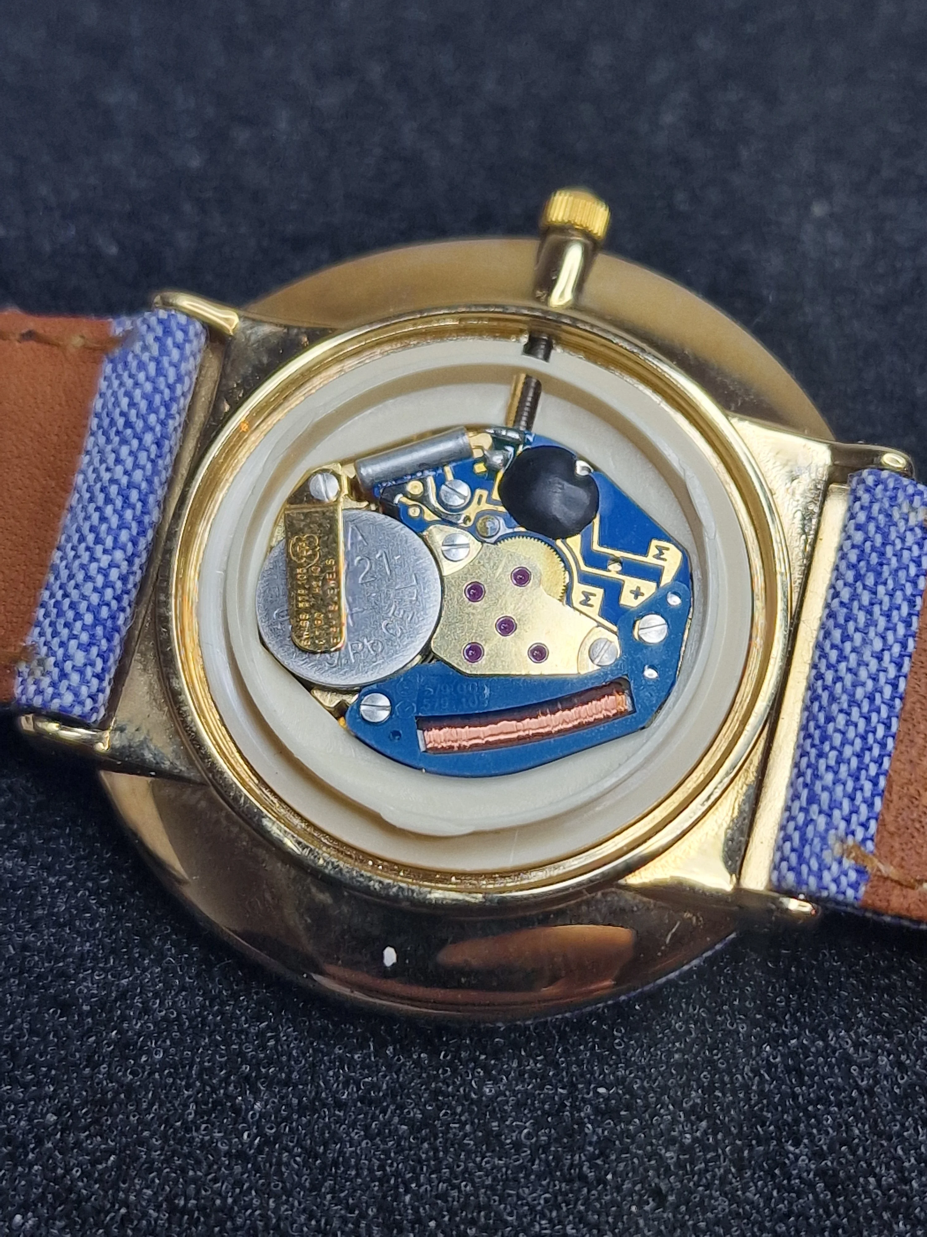 Vintage Unisex Watch – FESTINA – Quartz – Swiss Made – 1980s–1990s – 32mm – NOS 7