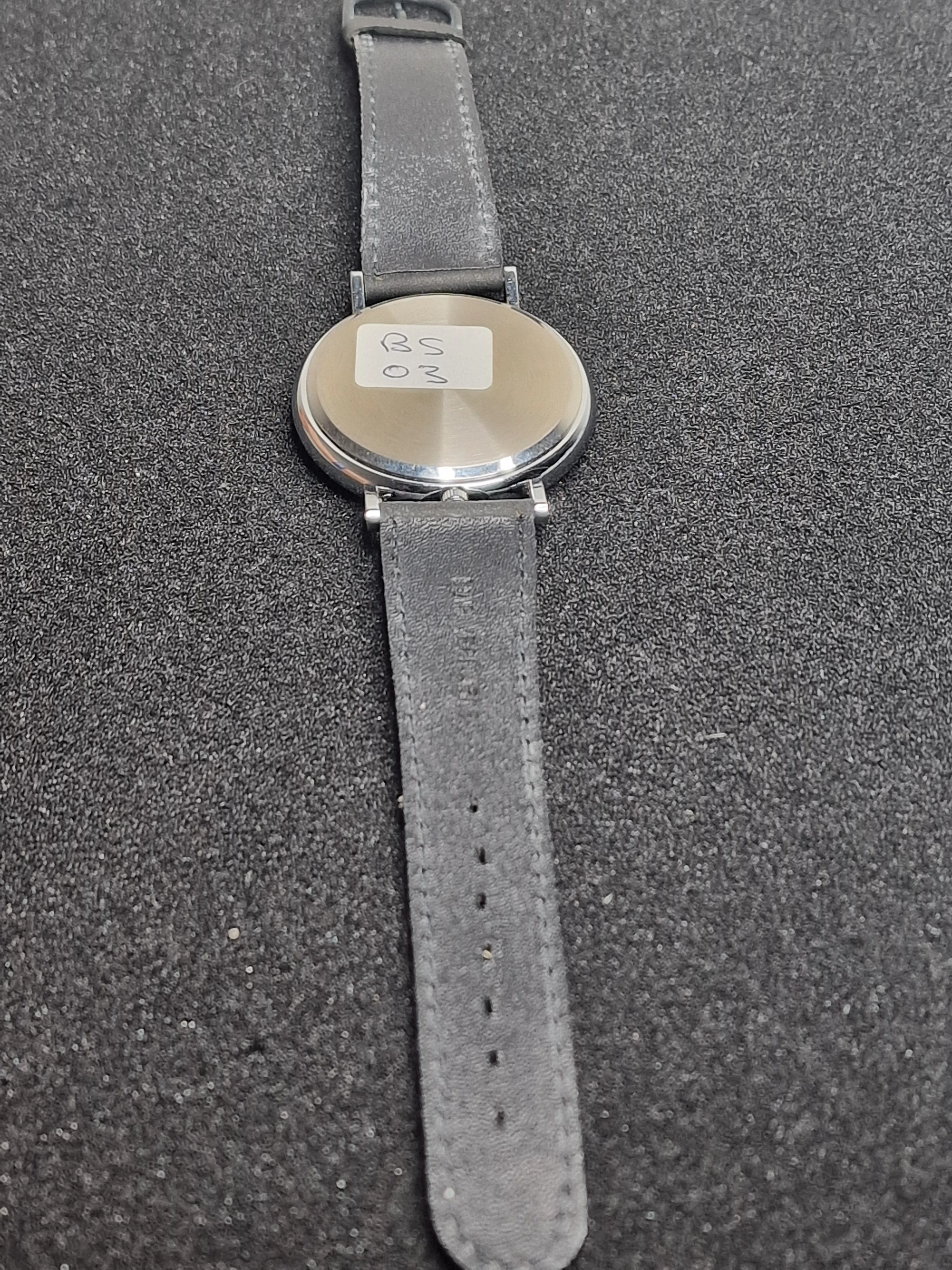 ⌚ Unworn Vintage Quartz Watch – Swiss Made | Cattin Movement | 80s–90s | 42mm | NOS 8