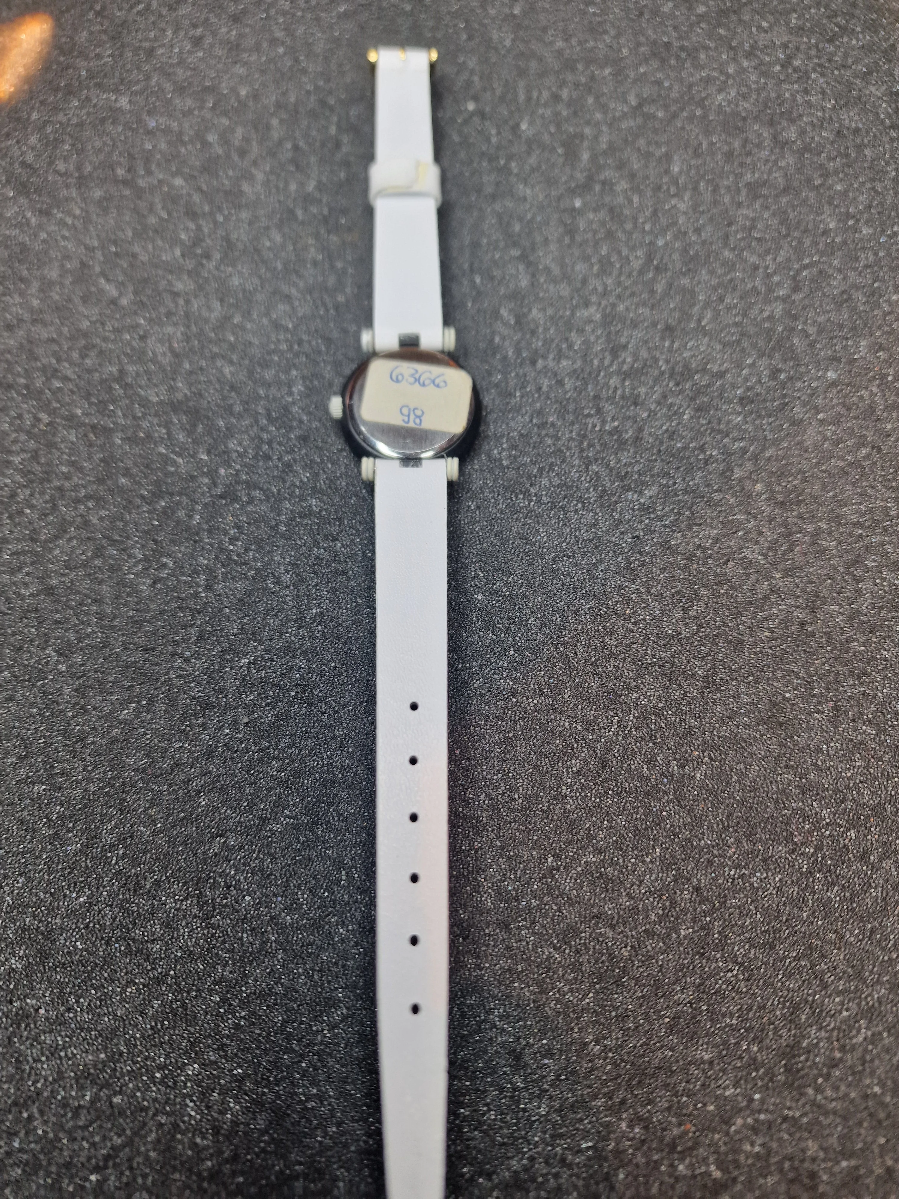 Unworn Vintage Quartz Watch "Zeno Basel" – Swiss Made, 80s/90s, New Battery 3
