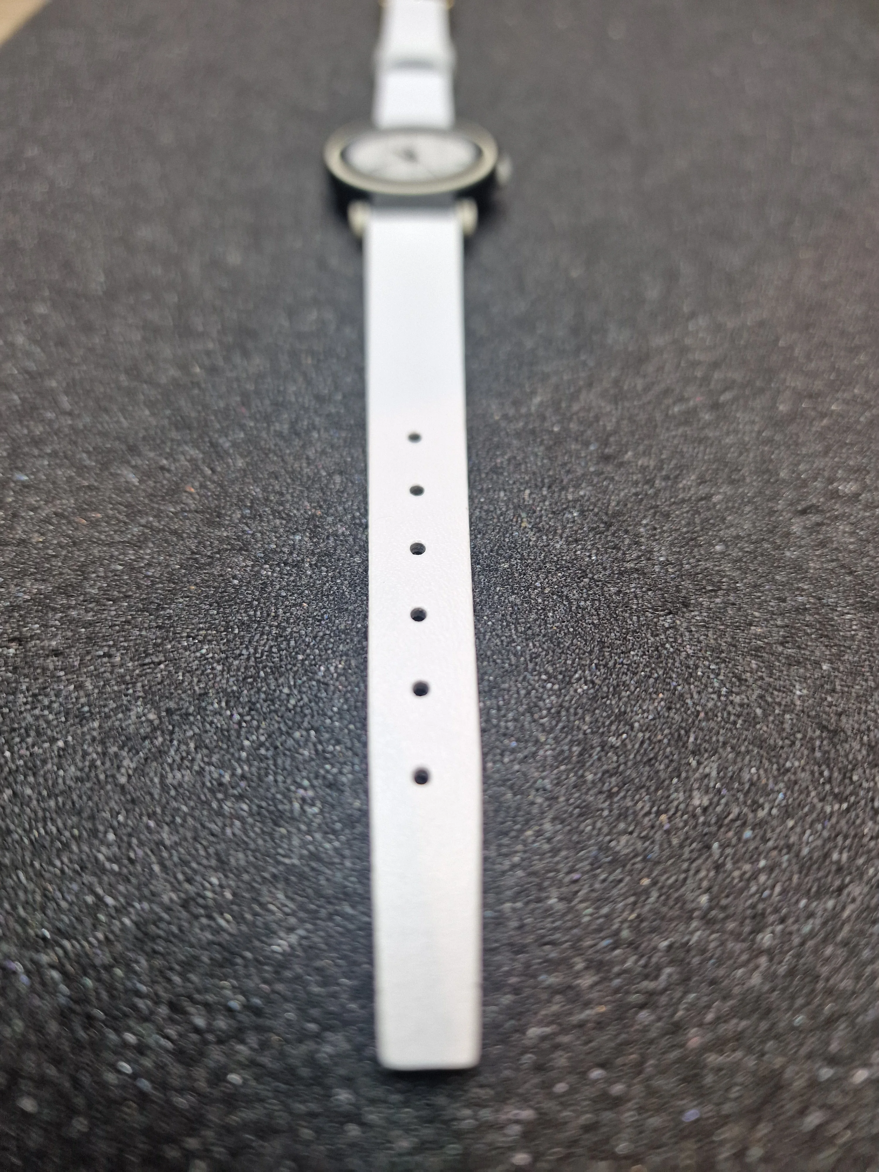 Unworn Vintage Quartz Watch "Zeno Basel" – Swiss Made, 80s/90s, New Battery 8
