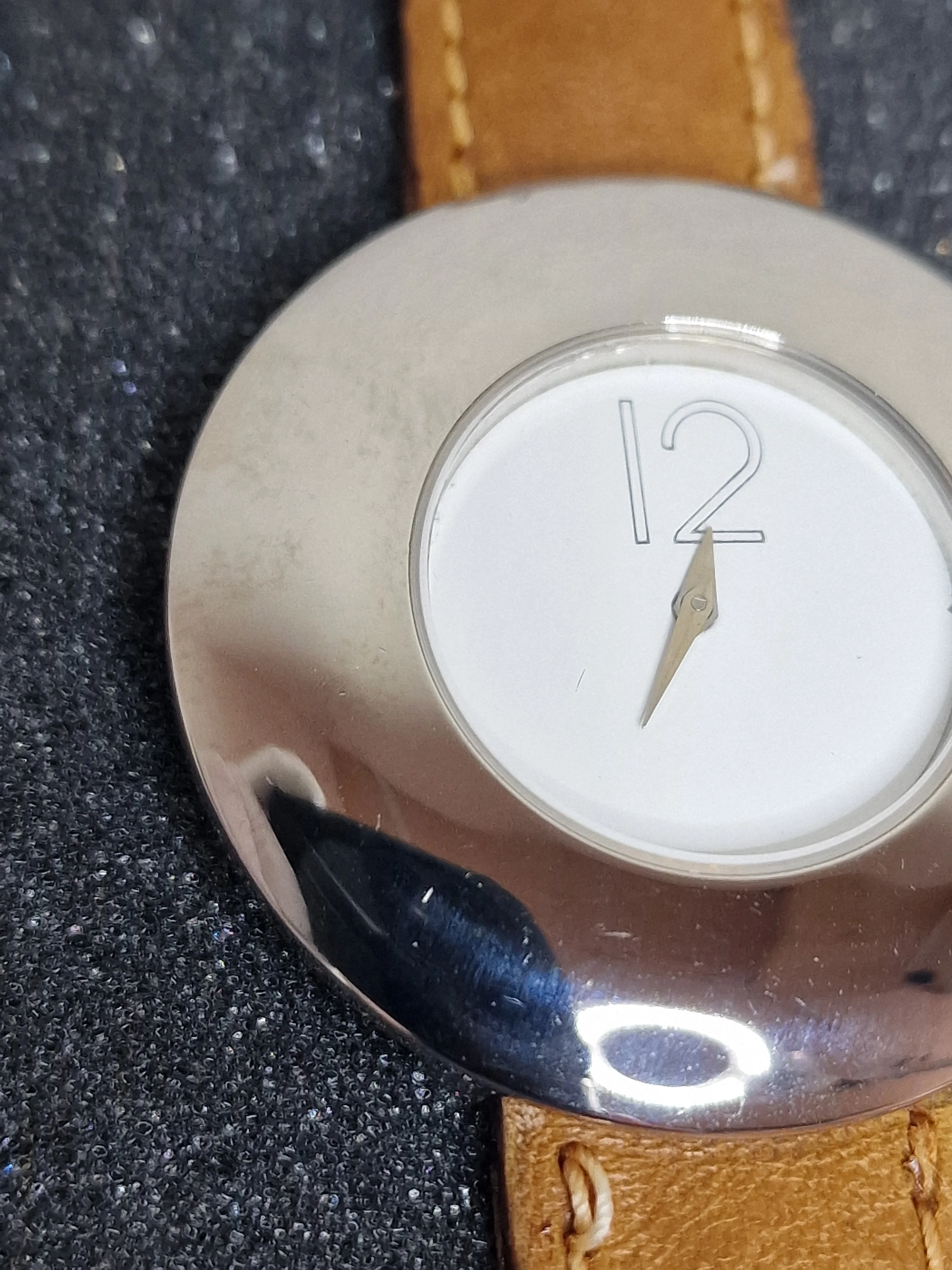 Unworn Vintage Quartz Watch – Swiss Made, Cattin Movement, 40mm, 80s/90s, Old Basel Stock 5