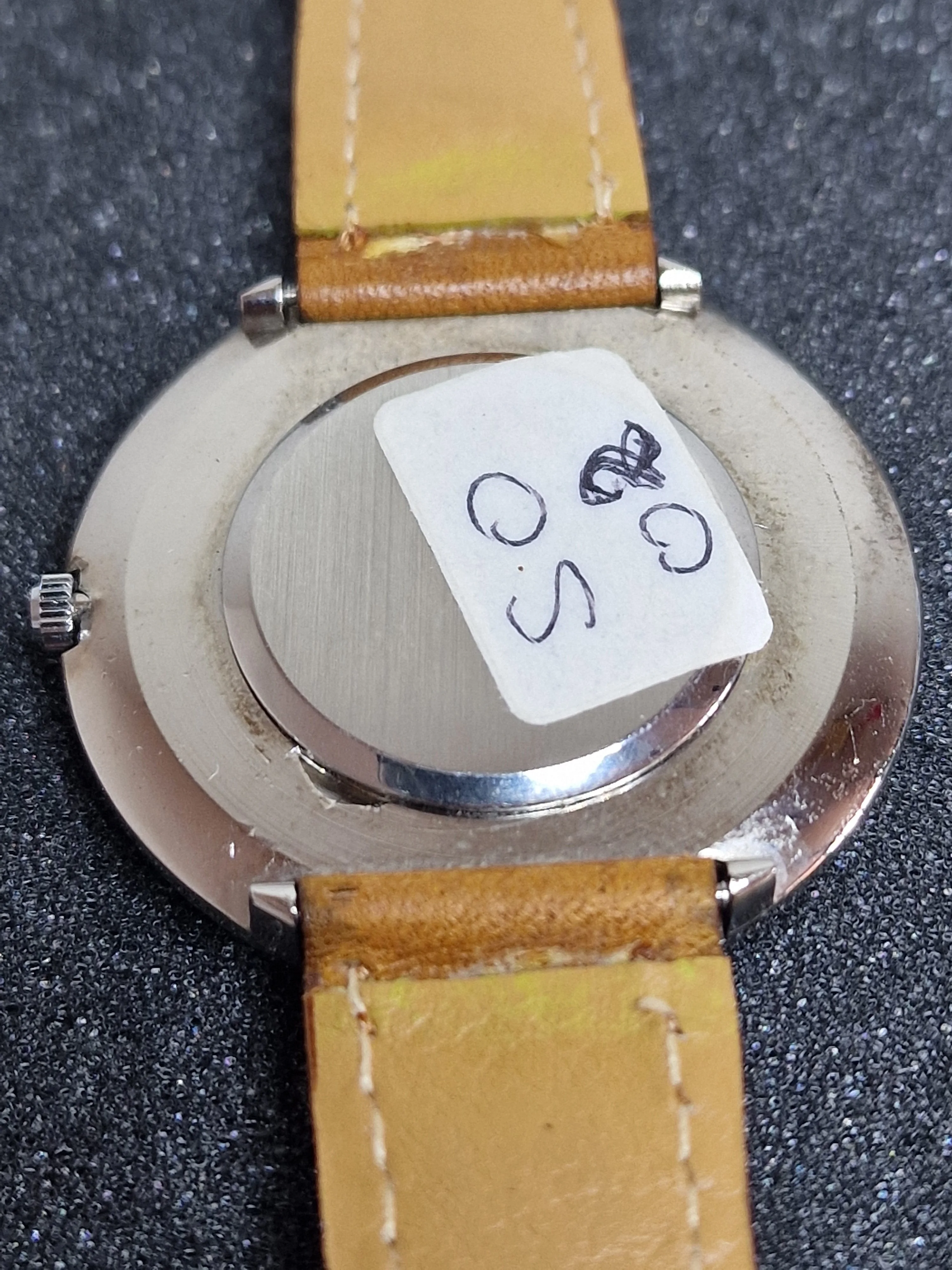 Unworn Vintage Quartz Watch – Swiss Made, Cattin Movement, 40mm, 80s/90s, Old Basel Stock 7
