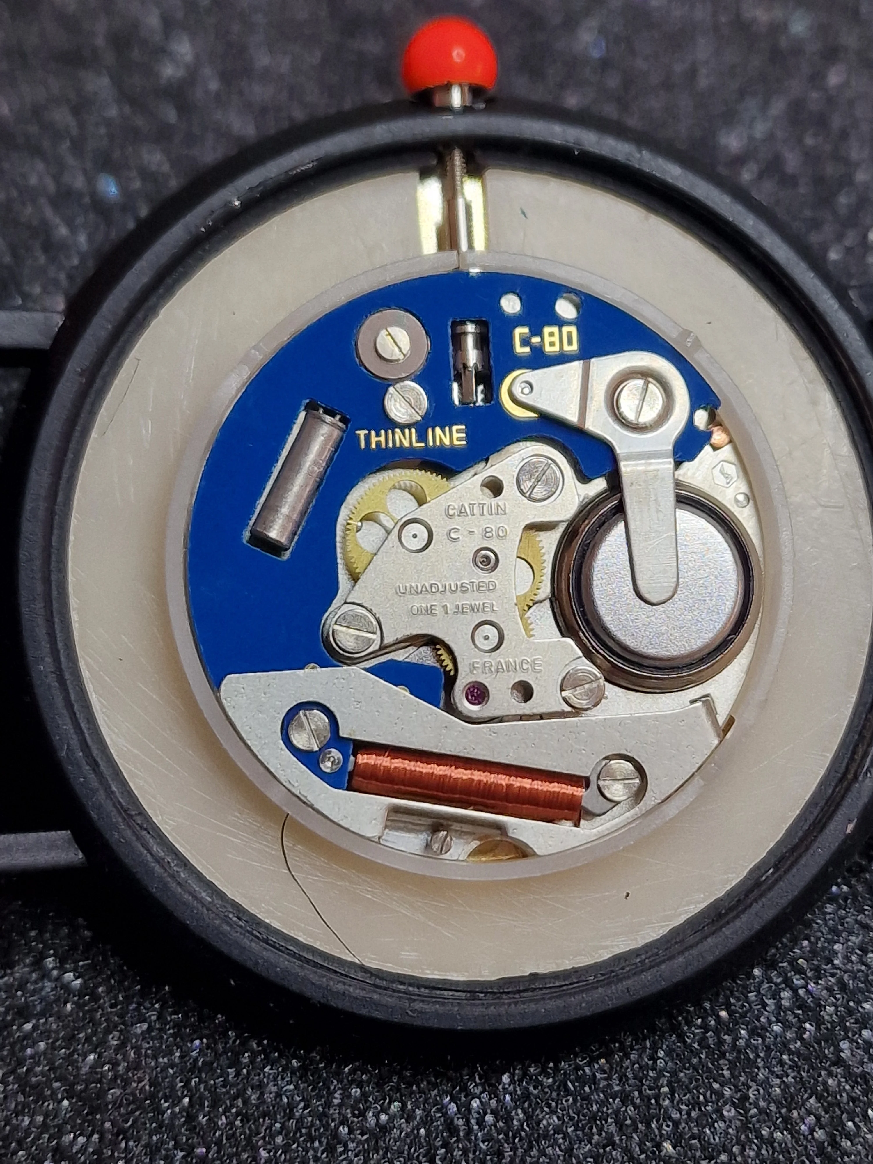 Unworn Vintage Quartz Watch – Swiss Made, Cattin Movement, 42mm, 80s/90s, Old Stock 9